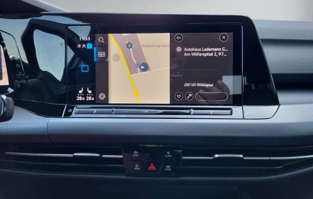 Volkswagen Golf VIII 1.5 TSI ACTIVE STANDHZ+RFK+HEAD-UP+NAV foto 13