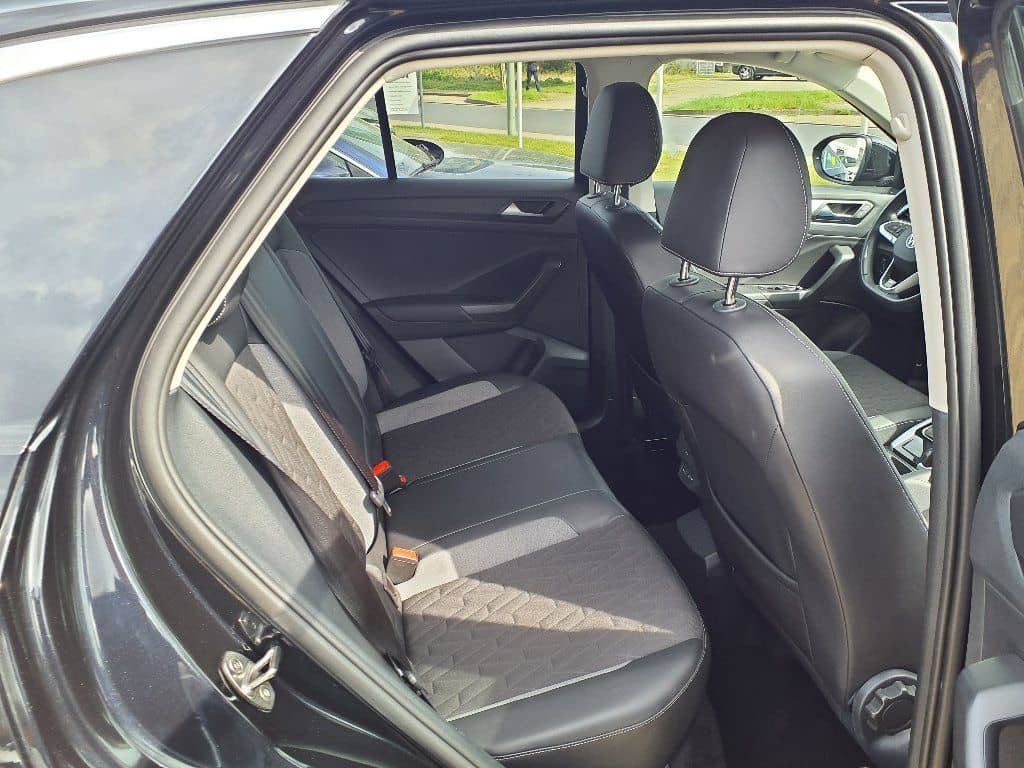 Volkswagen T-Roc  1.0 Goal - NAVI,ACC,SHZG,PDCv+h,LED foto 8