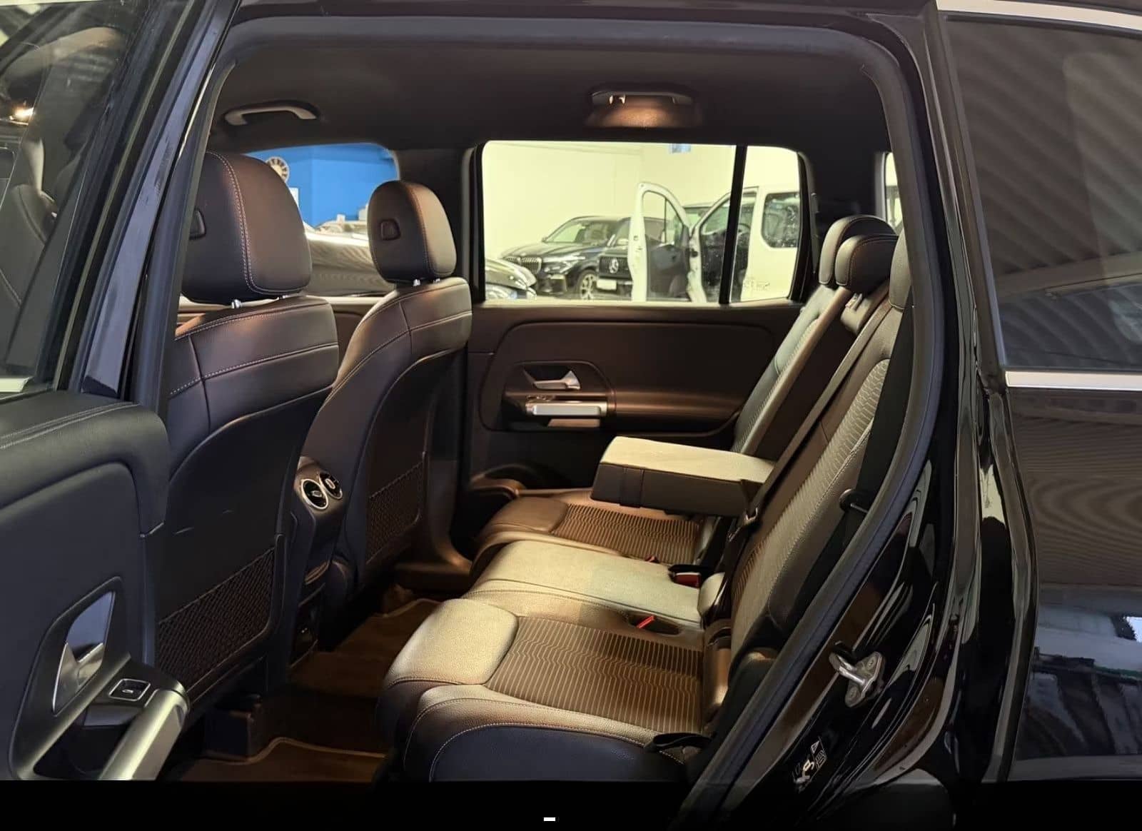 Mercedes-Benz GLB 200d 8G LED Nav DISTRONIK Shz Kam AHK foto 6