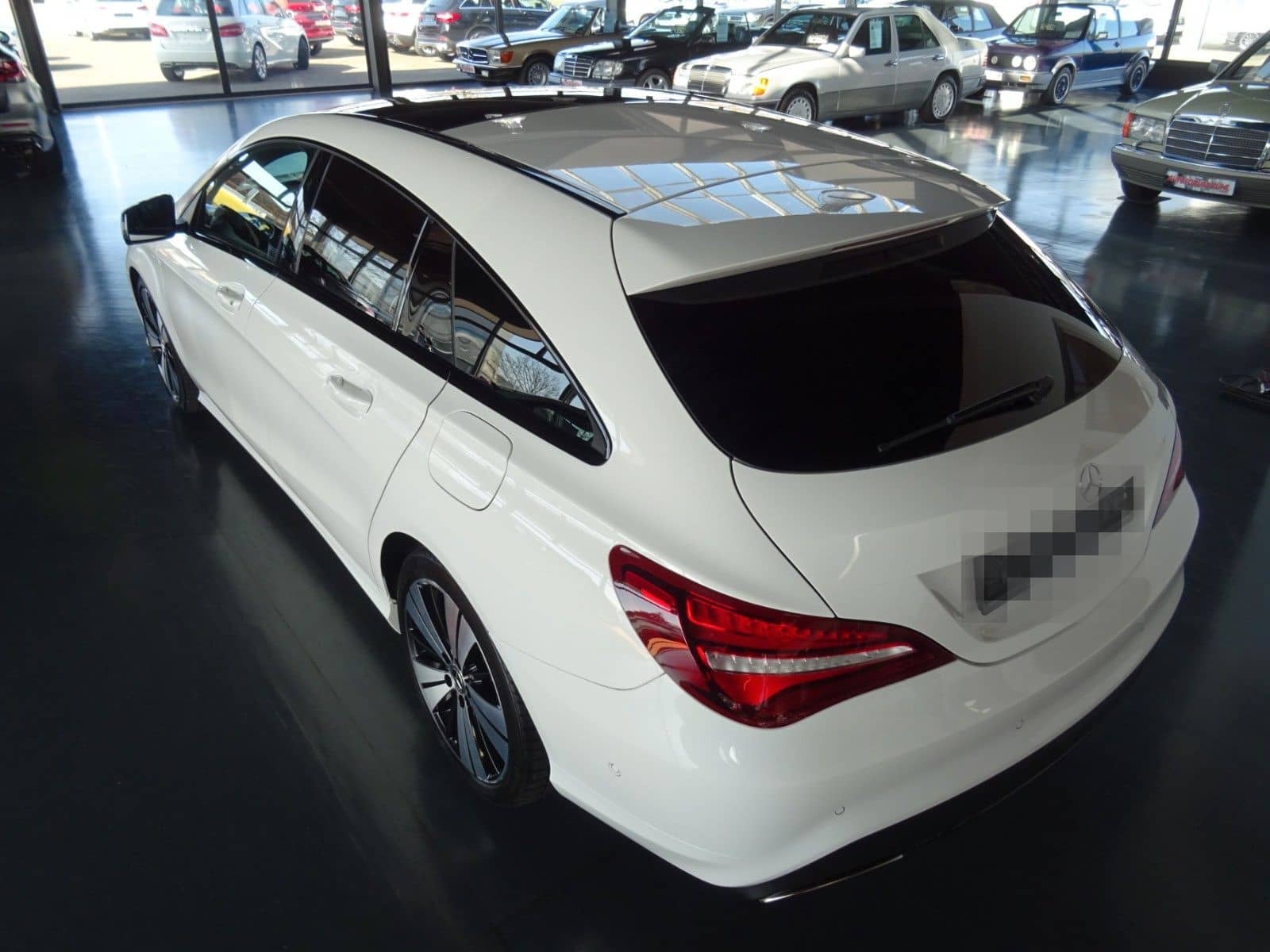 Mercedes-Benz CLA 200 SB Urban/ Autom./ Navi/ LED/ Night/ Pano foto 18