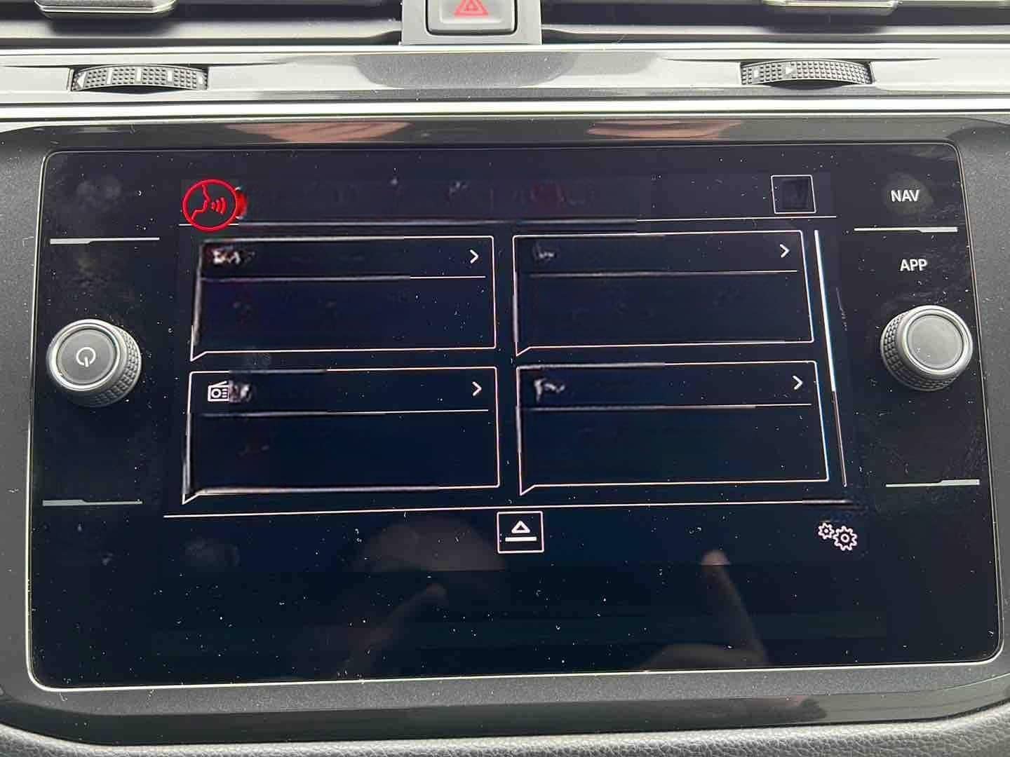 Volkswagen Tiguan 2.0 TDI DSG Comfortline *LED, App, ACC* foto 23