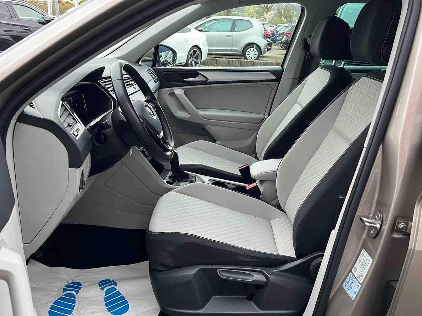 Volkswagen Tiguan 2.0 TDI DSG Comfortline *LED, App, ACC* foto 9