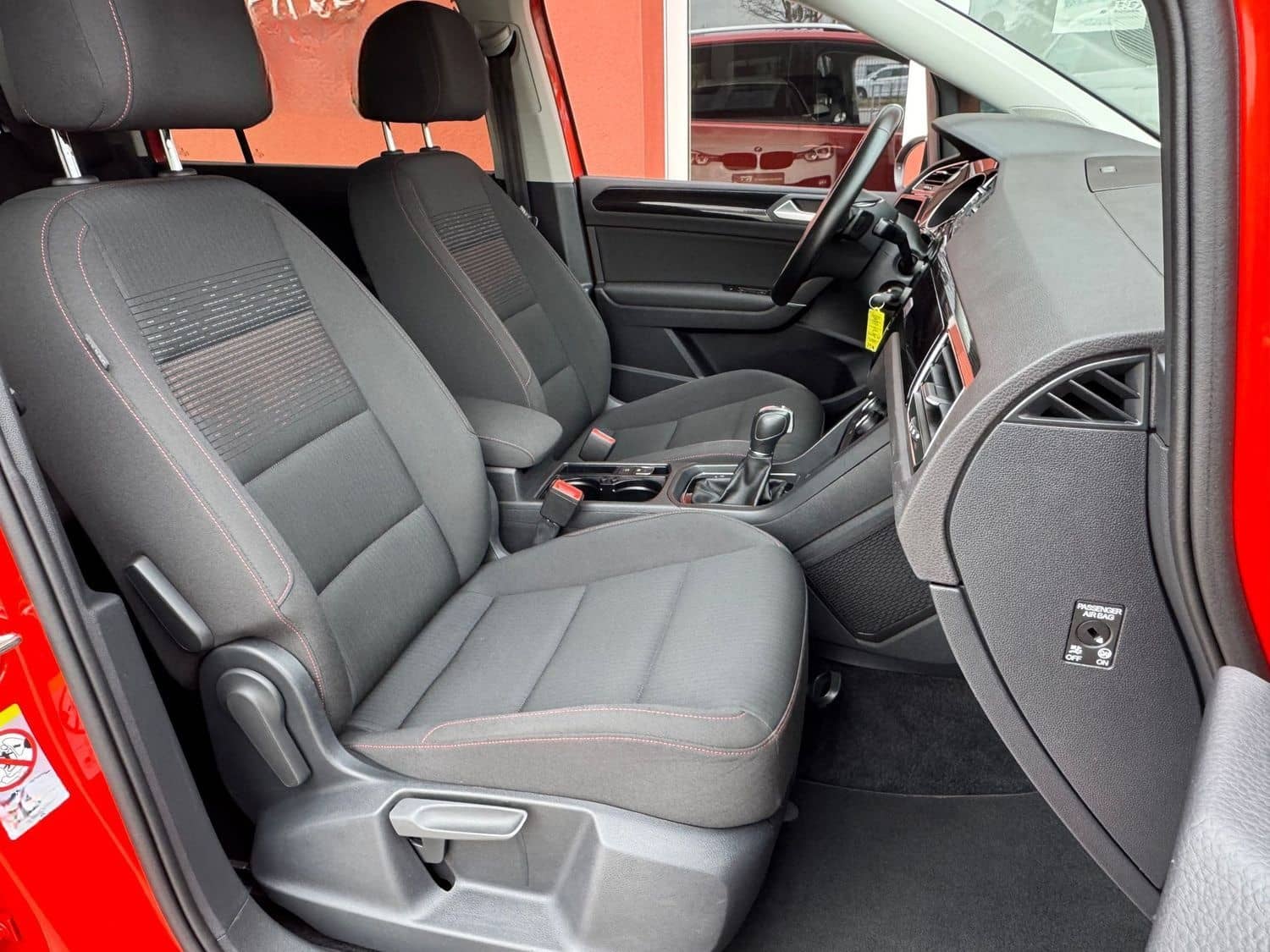 Volkswagen Touran Sound*DSG*7Sitze*Garantie*4xSitzheizung* foto 12