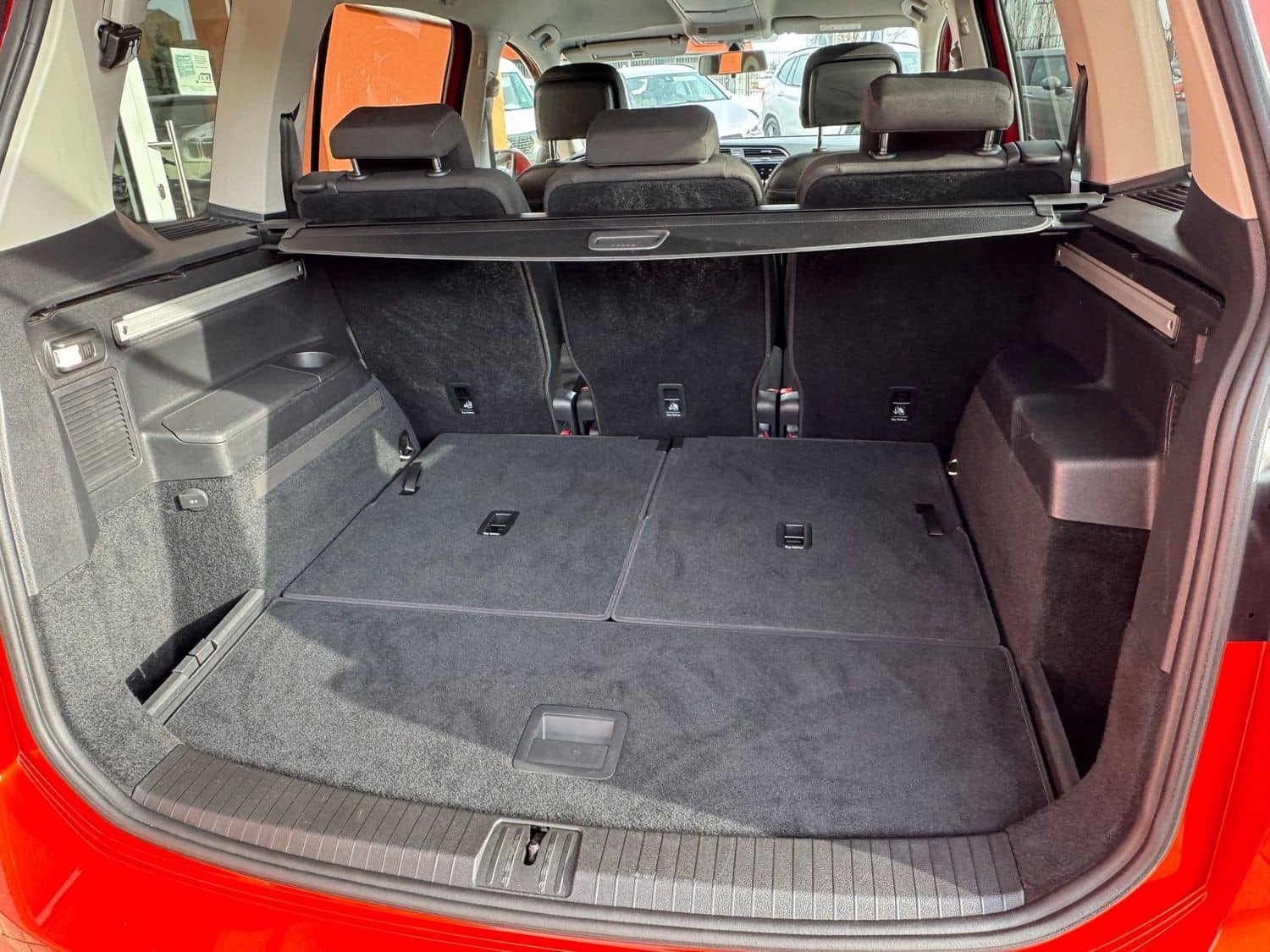 Volkswagen Touran Sound*DSG*7Sitze*Garantie*4xSitzheizung* foto 23