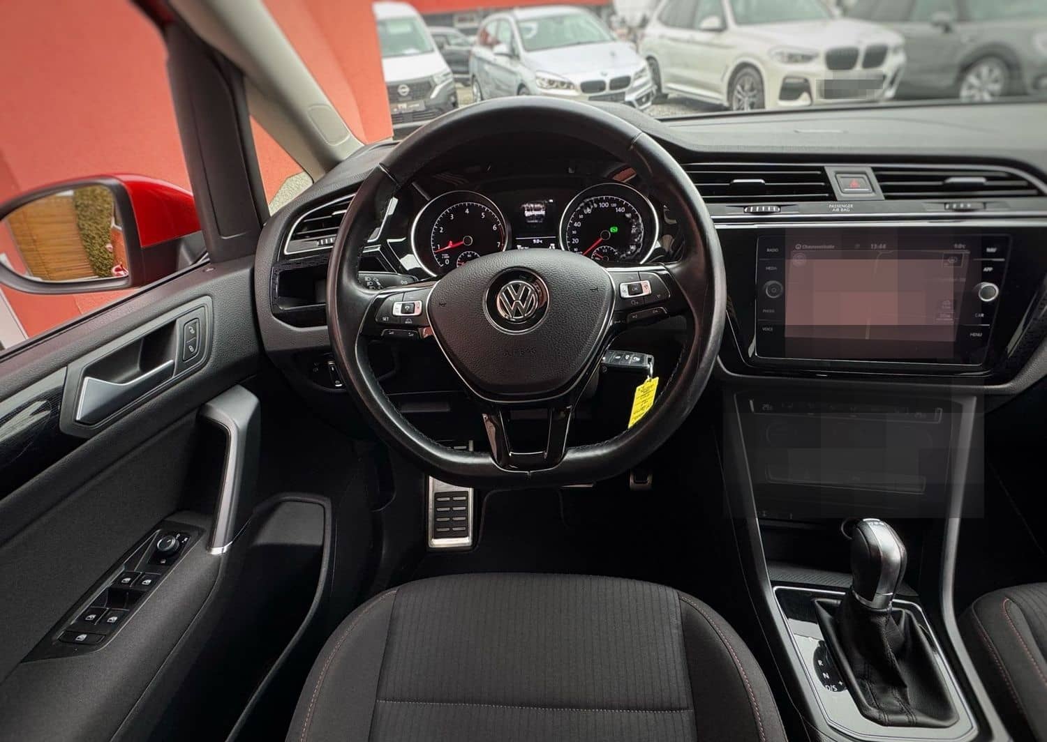 Volkswagen Touran Sound*DSG*7Sitze*Garantie*4xSitzheizung* foto 6