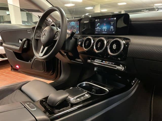 Mercedes-Benz CLA 180 Shooting Brake Navi,Parkassist,MBUX foto 15