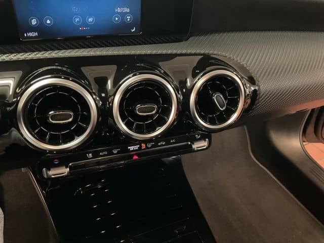 Mercedes-Benz CLA 180 Shooting Brake Navi,Rückfahrkamera,MBUX foto 25