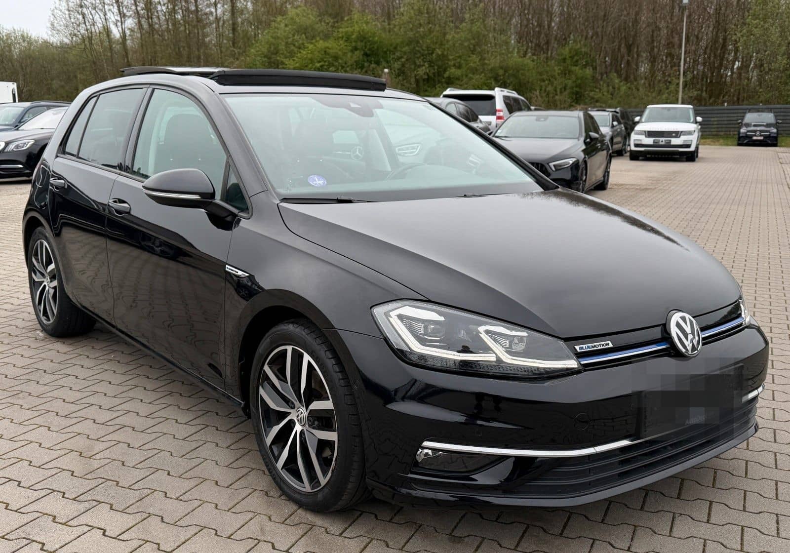 Volkswagen Golf 1.5 TSI High Exclusive *Panoramadach foto 3