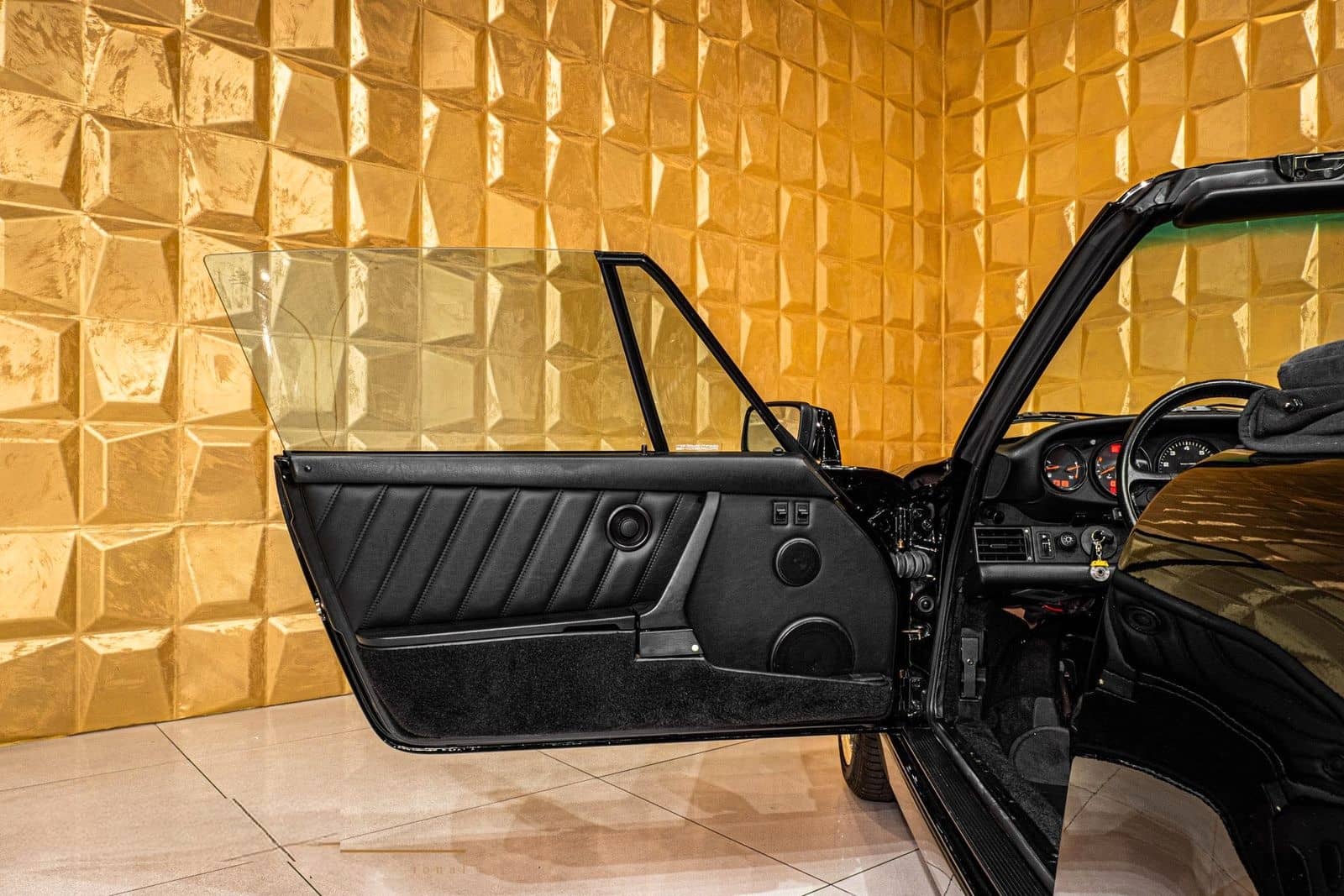 Porsche 964 Carrera 2 + MANUAL TRANSMISSION foto 14