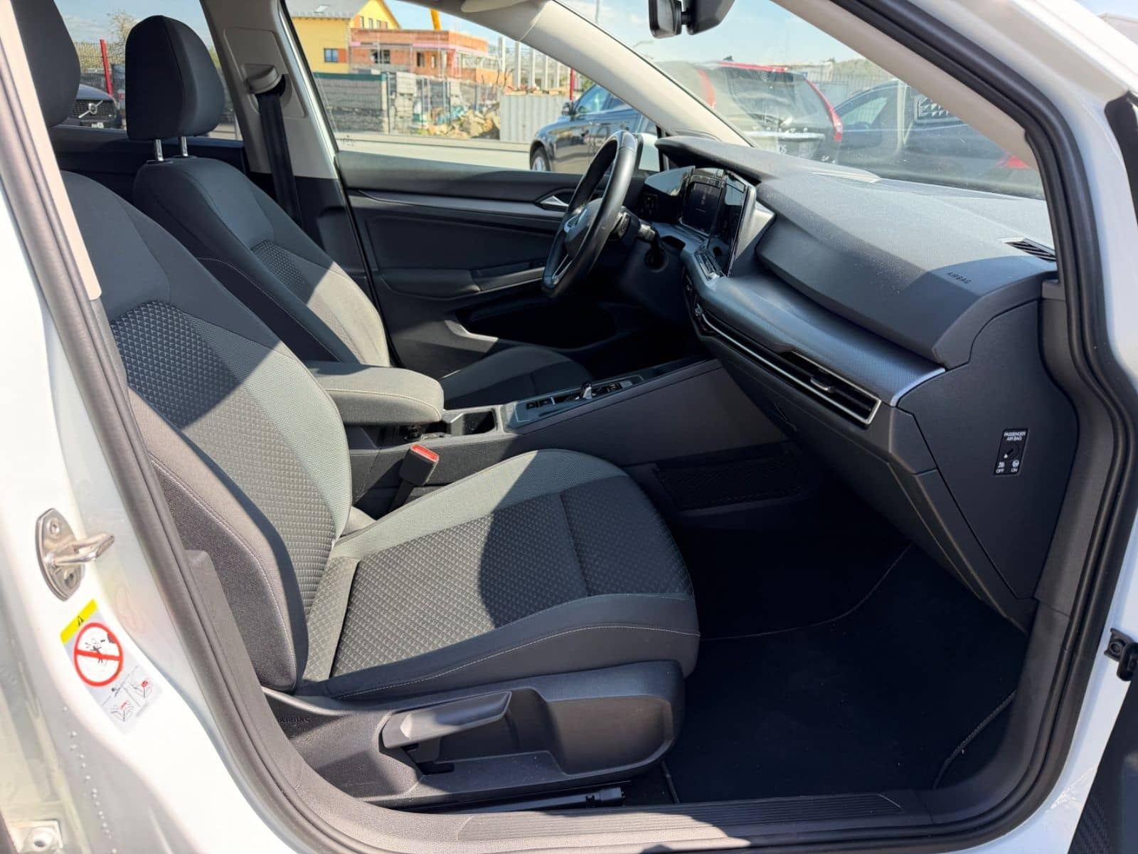 Volkswagen Golf VIII Lim. Active Aut/Kamera/Navi/Garantie foto 16