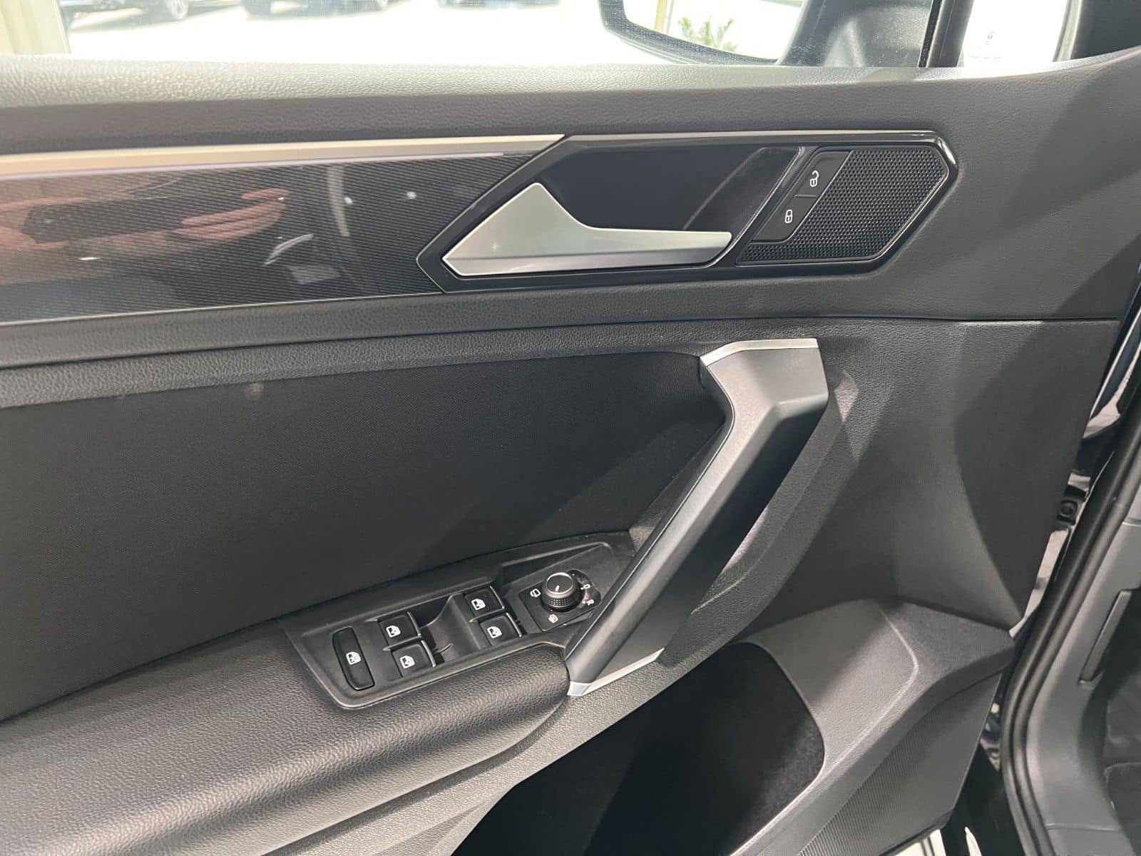 Volkswagen Tiguan Highline 4M | 1-HAND | ACC | NAVI | AHK foto 15