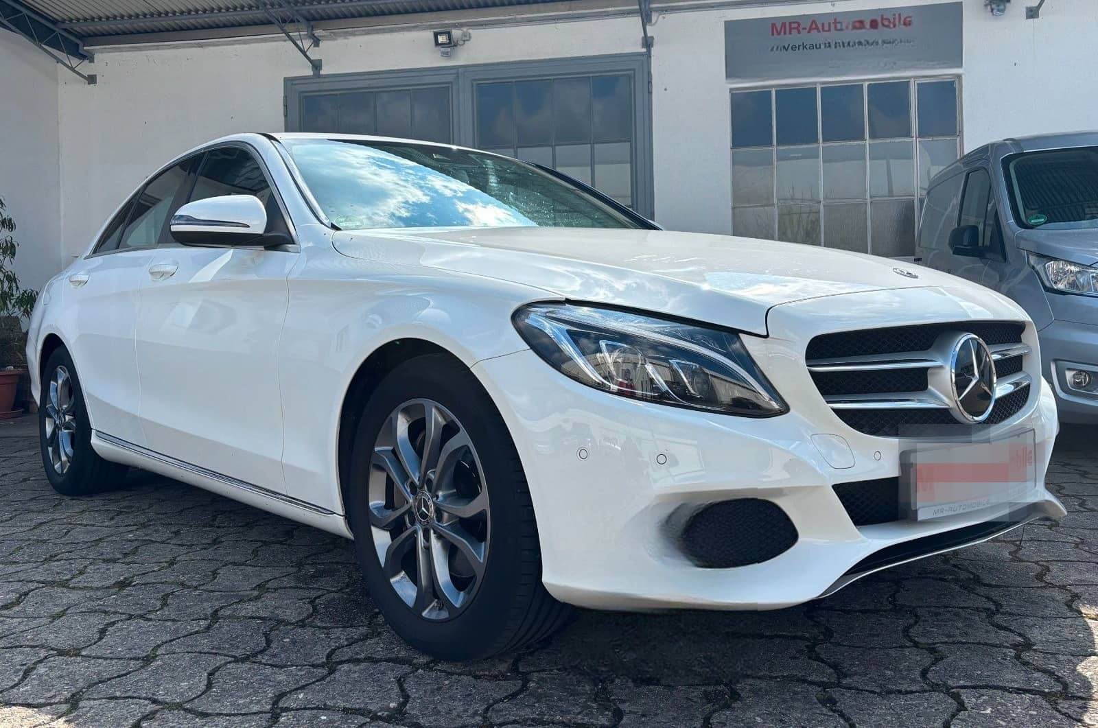 Mercedes-Benz C 250 CGI Lim*Avantgarde*LED*Kamera*Distronic* foto 1
