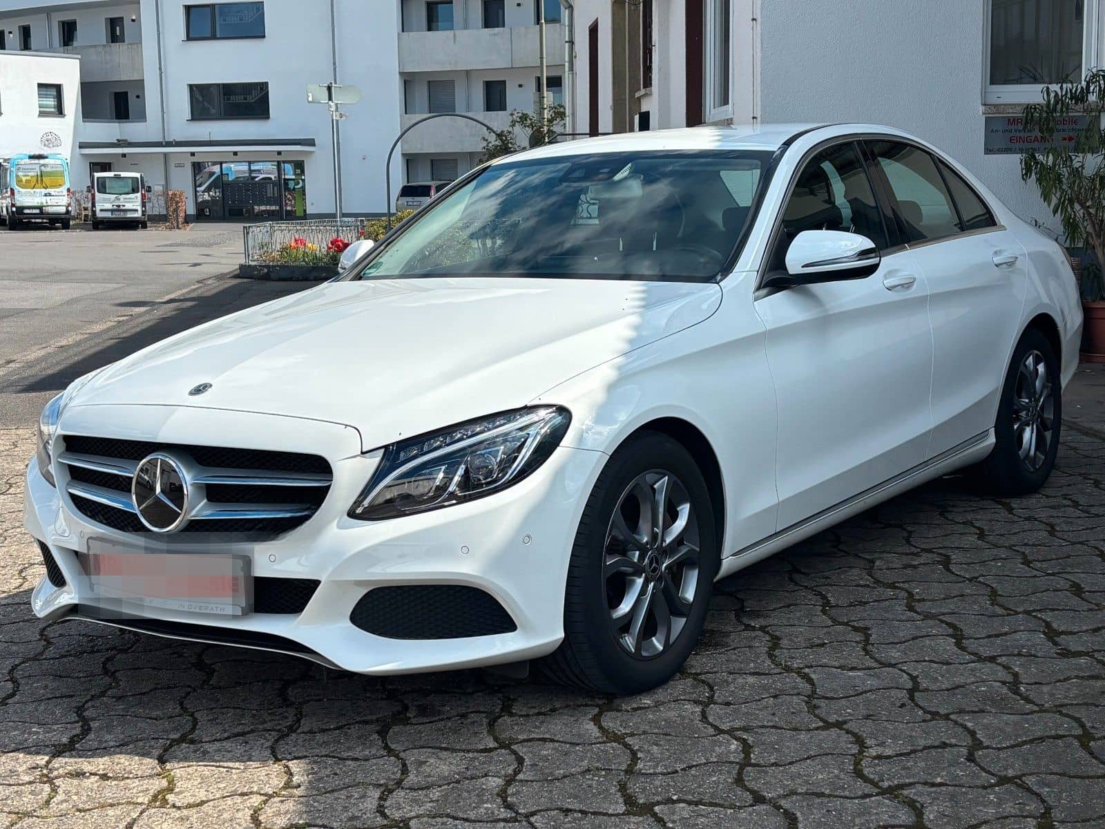 Mercedes-Benz C 250 CGI Lim*Avantgarde*LED*Kamera*Distronic* foto 2