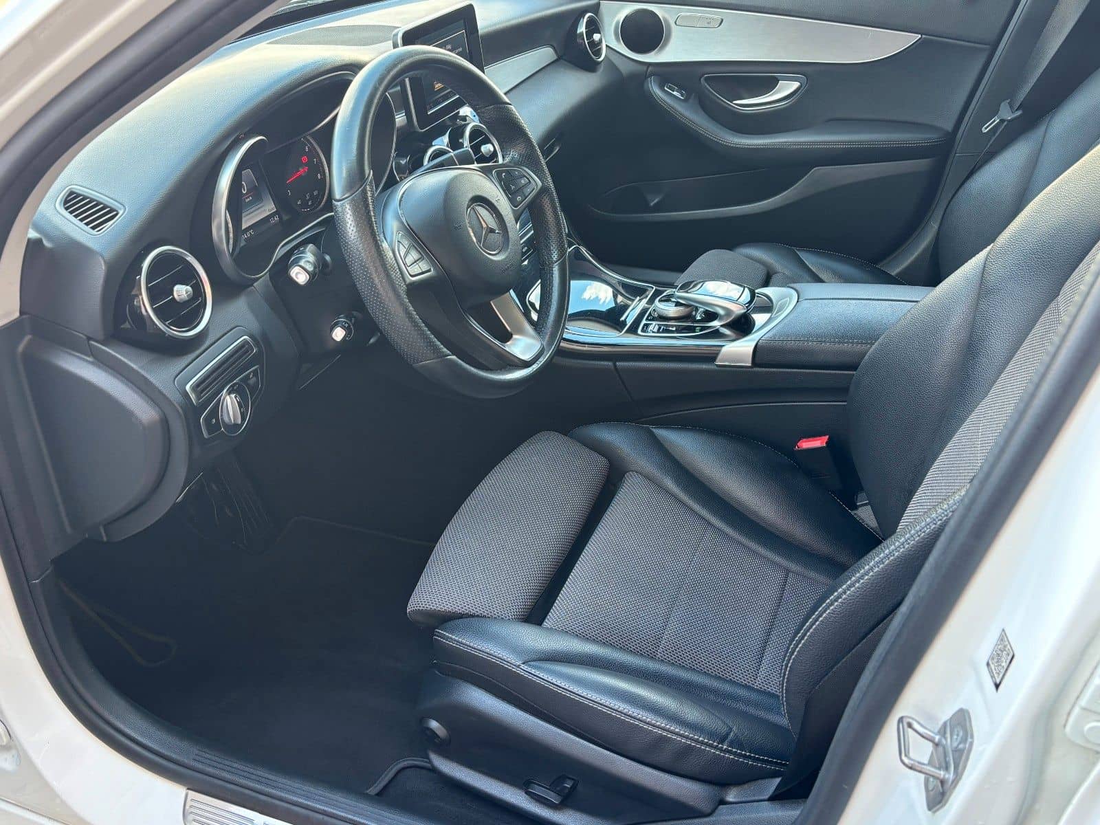 Mercedes-Benz C 250 CGI Lim*Avantgarde*LED*Kamera*Distronic* foto 17