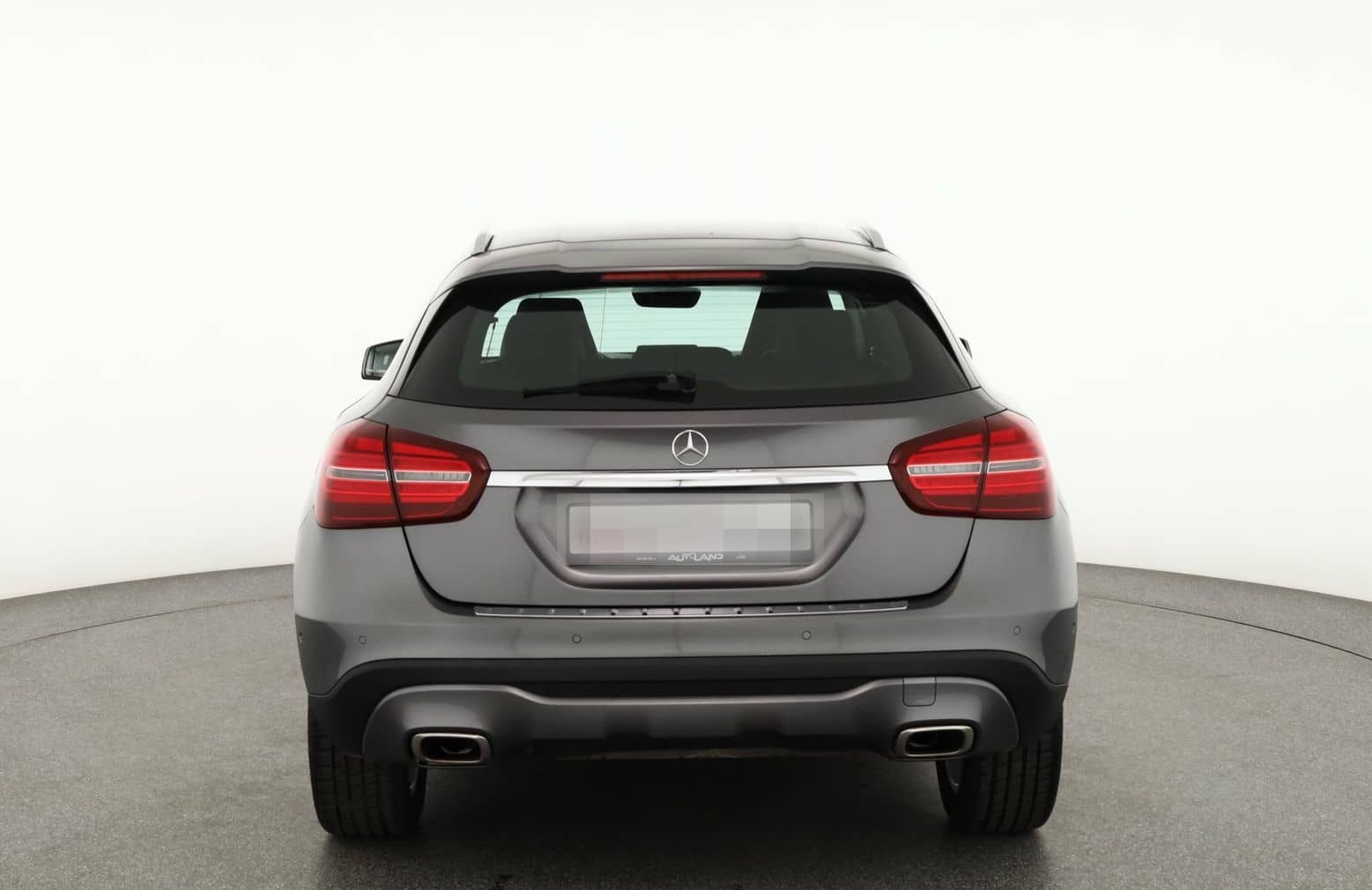 Mercedes-Benz GLA 180 LED Navi Sitzheizung Teilleder PDC ACC foto 4