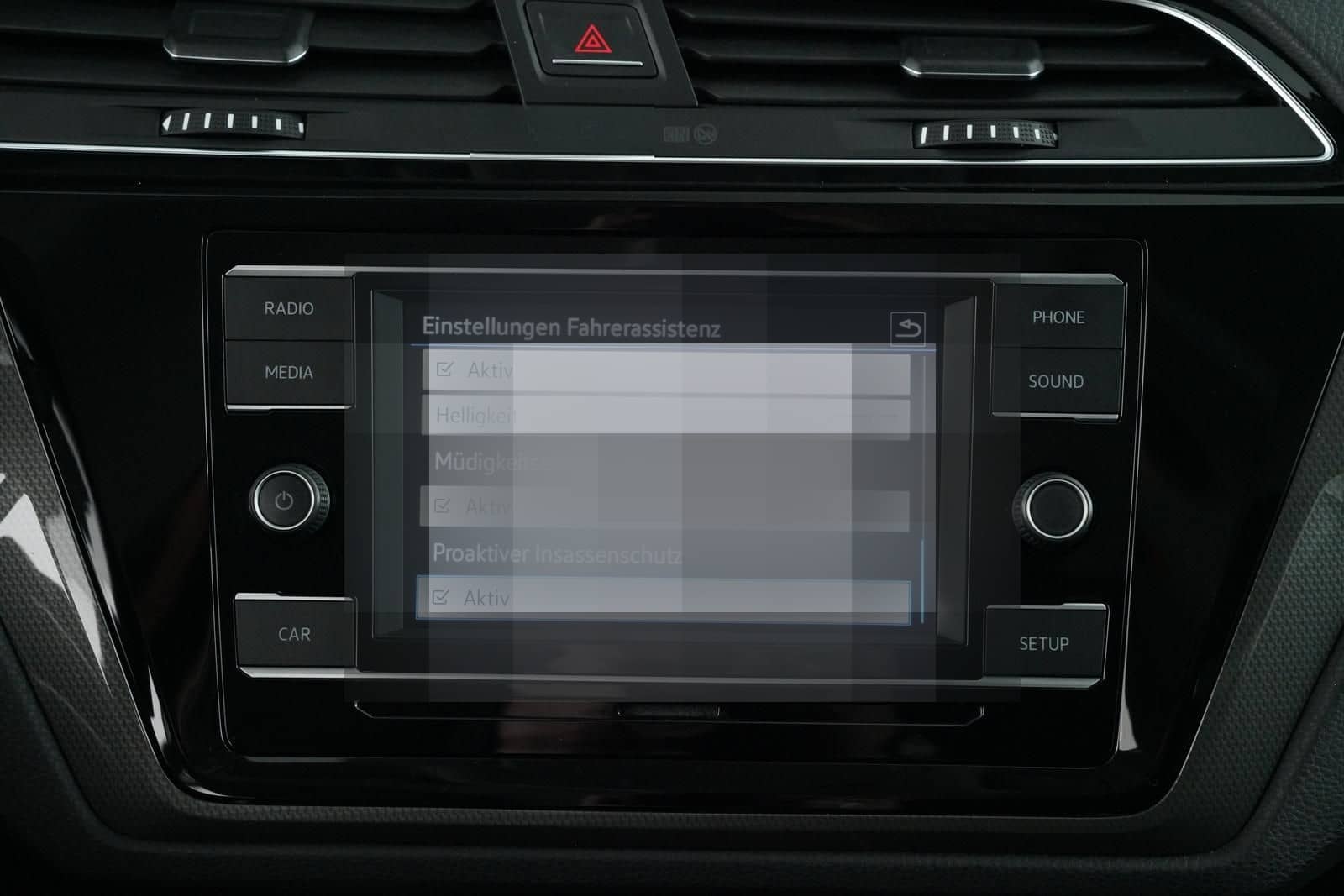 Volkswagen TOURAN IQ DRIVE 1.6TDI 1.HAND+SCHWENKBARE AHKuvm foto 24