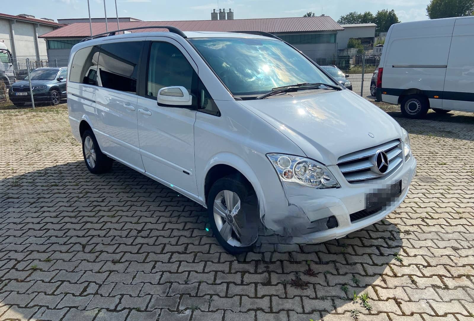 Mercedes-Benz Viano 2.2 ,Lang,4x4,2 x Sch.,16900 € Netto+MwSt foto 2