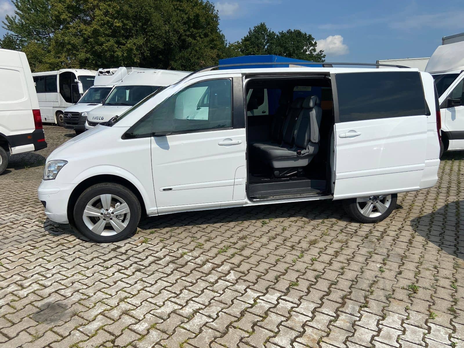 Mercedes-Benz Viano 2.2 ,Lang,4x4,2 x Sch.,16900 € Netto+MwSt foto 18