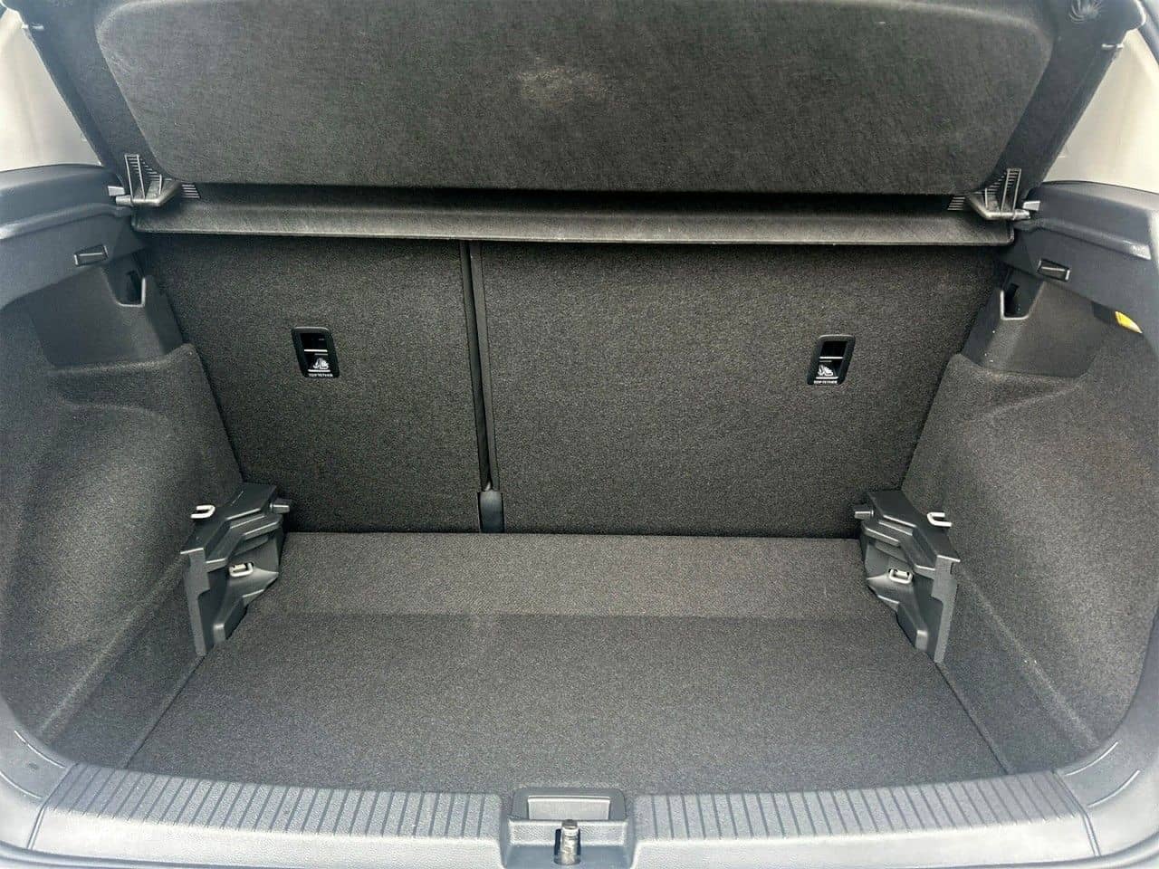 Volkswagen T-Cross United Life 1.0 TSI OPF 81 kW 7-Gang-DSG foto 10