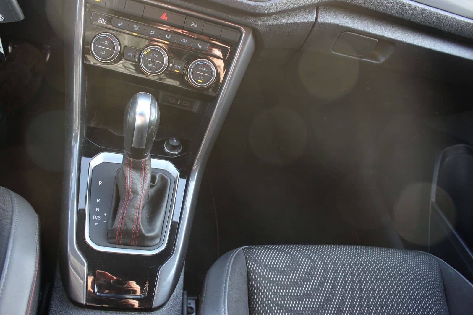 Volkswagen T-Roc Sport/ DSG/AHK/Kamera/ACC/LED foto 15