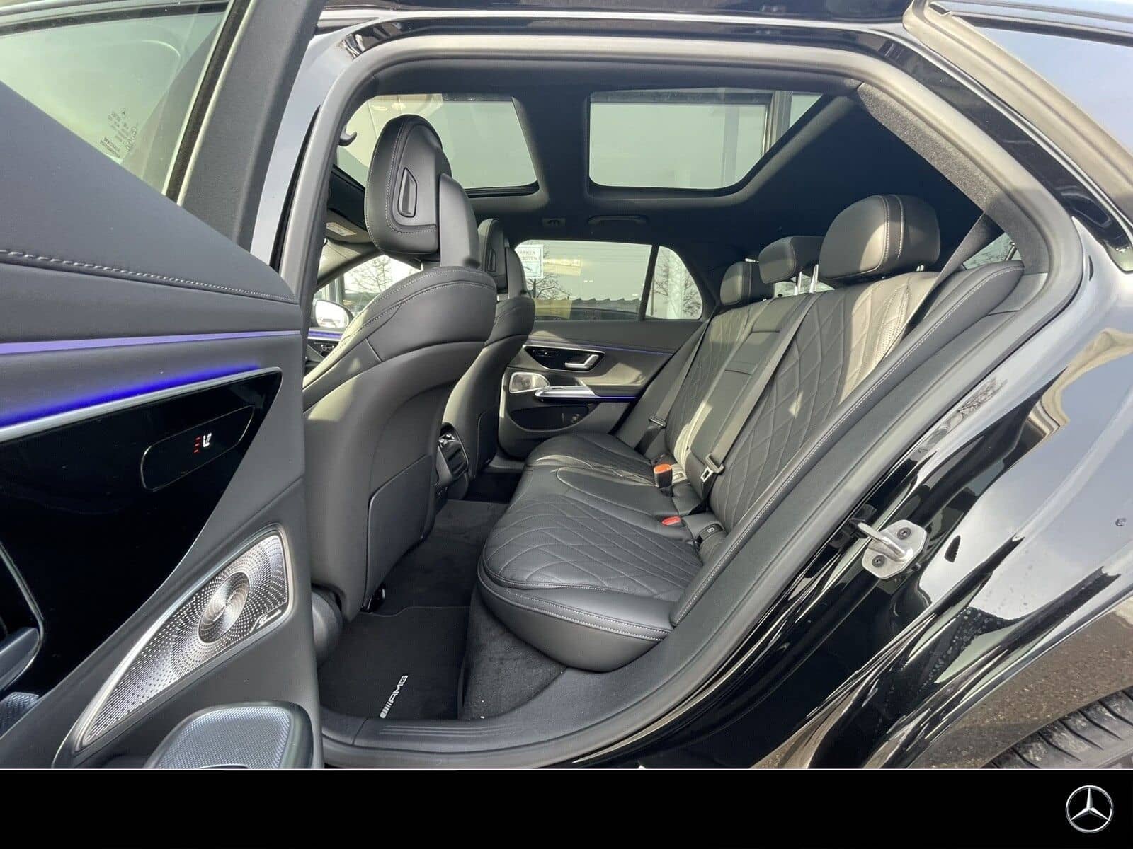 Mercedes-Benz E 450 d 4M T AMG Airmatic DigLi StHz Memo SKlima foto 7