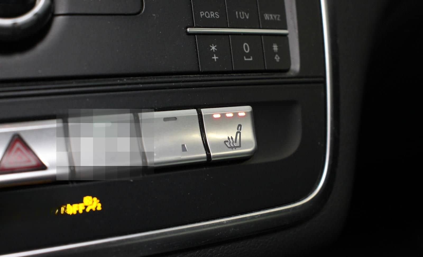 Mercedes-Benz GLA 200 Aut. PANO NAVI AHK TOTWINK. LED SHZ 2.HD foto 24