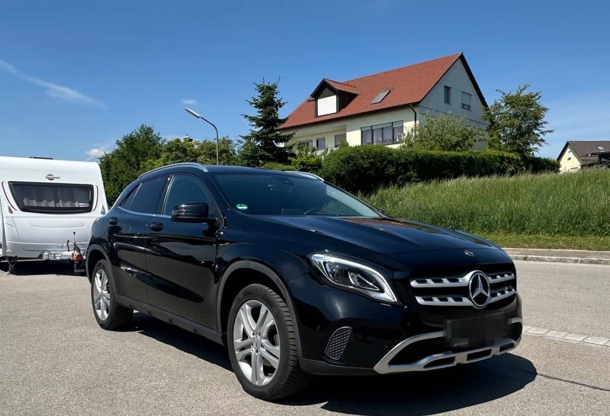 Mercedes-Benz GLA 220d 4Matic Urban-Navi-SZH-PDC-Rückfahrkamer foto 1