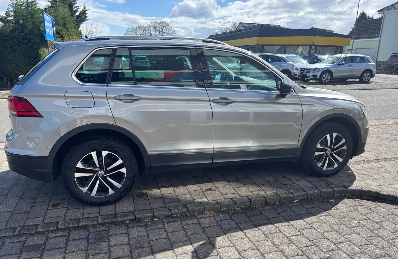 Volkswagen Tiguan IQ.DRIVE 4Motion+Automatik+Vollaustattung foto 10