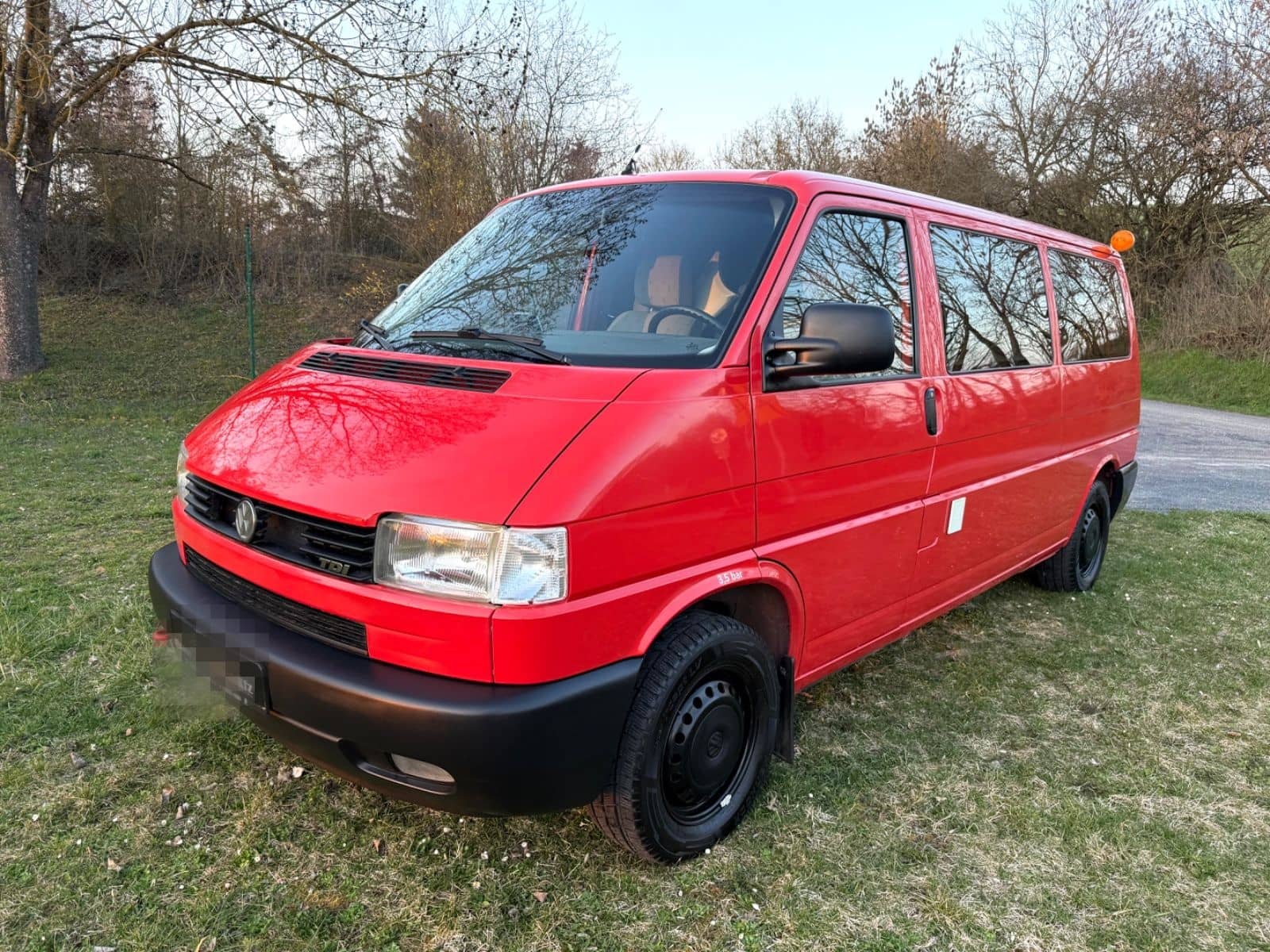 Volkswagen T4 2.5TDI, 1.Hand, *54TKM* Webasto *RARITÄT* TÜV foto 1