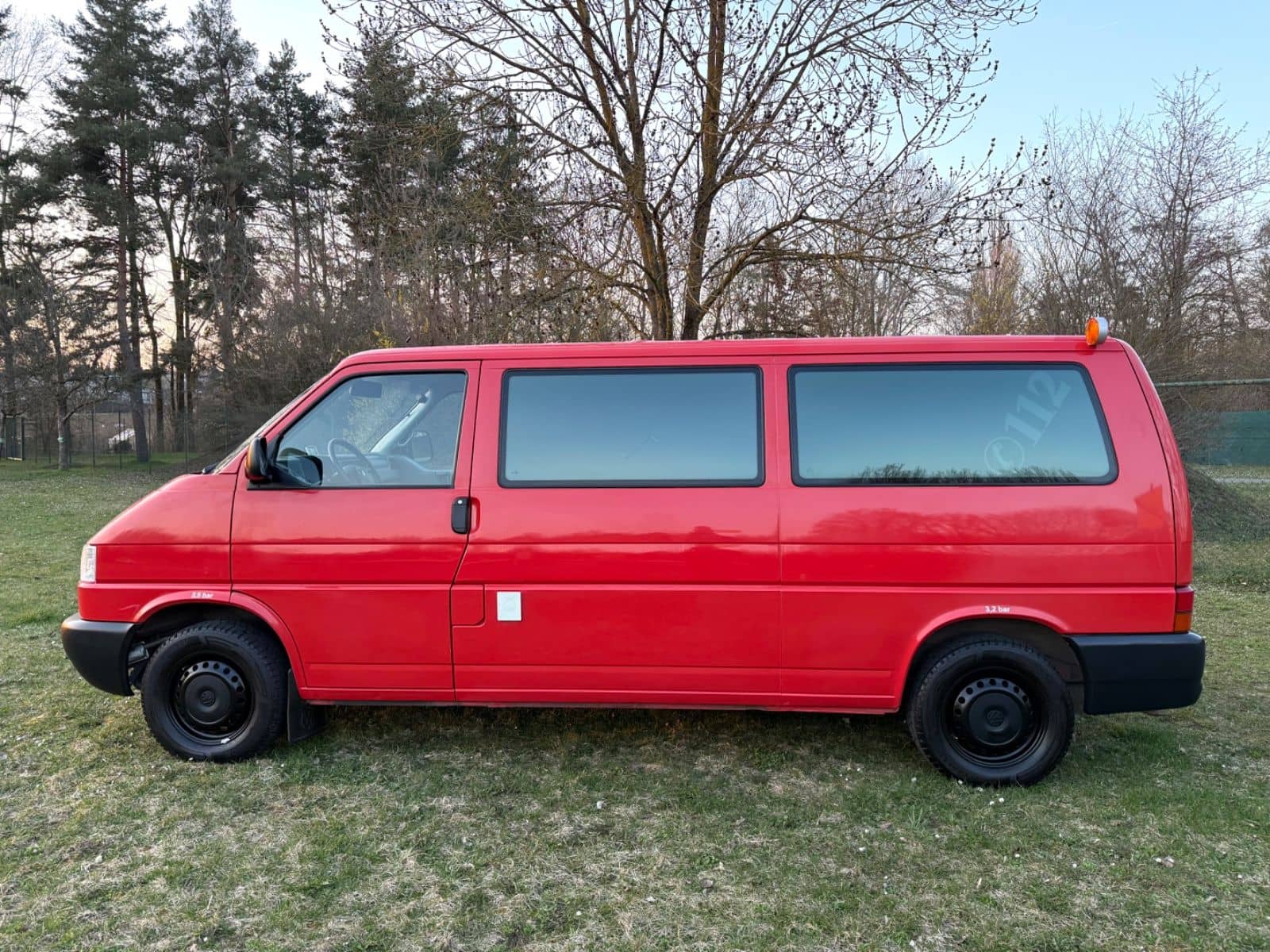 Volkswagen T4 2.5TDI, 1.Hand, *54TKM* Webasto *RARITÄT* TÜV foto 2