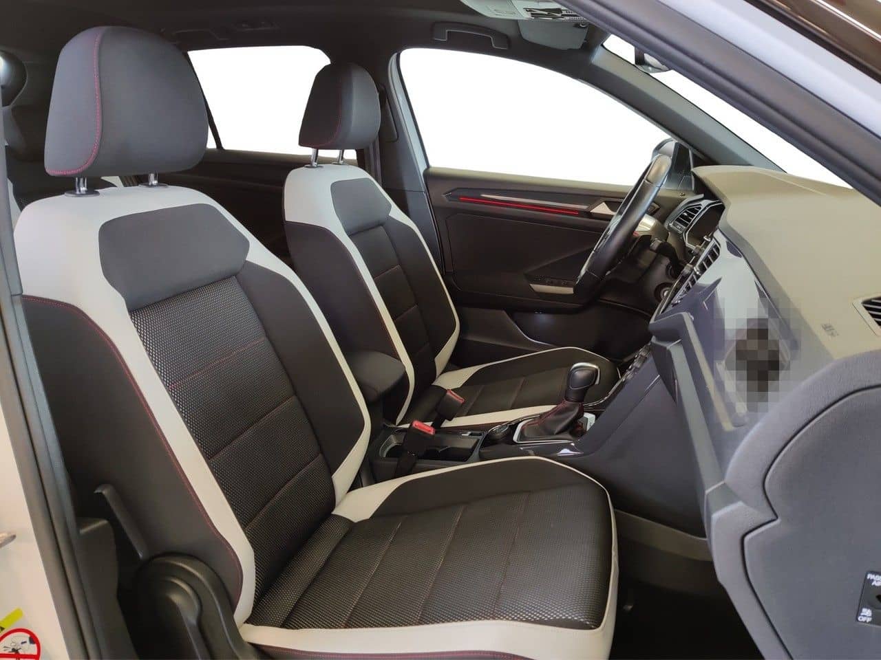 Volkswagen T-Roc 2.0 TDI DSG 4MOTION Sport, LED, ACC, Navi foto 8