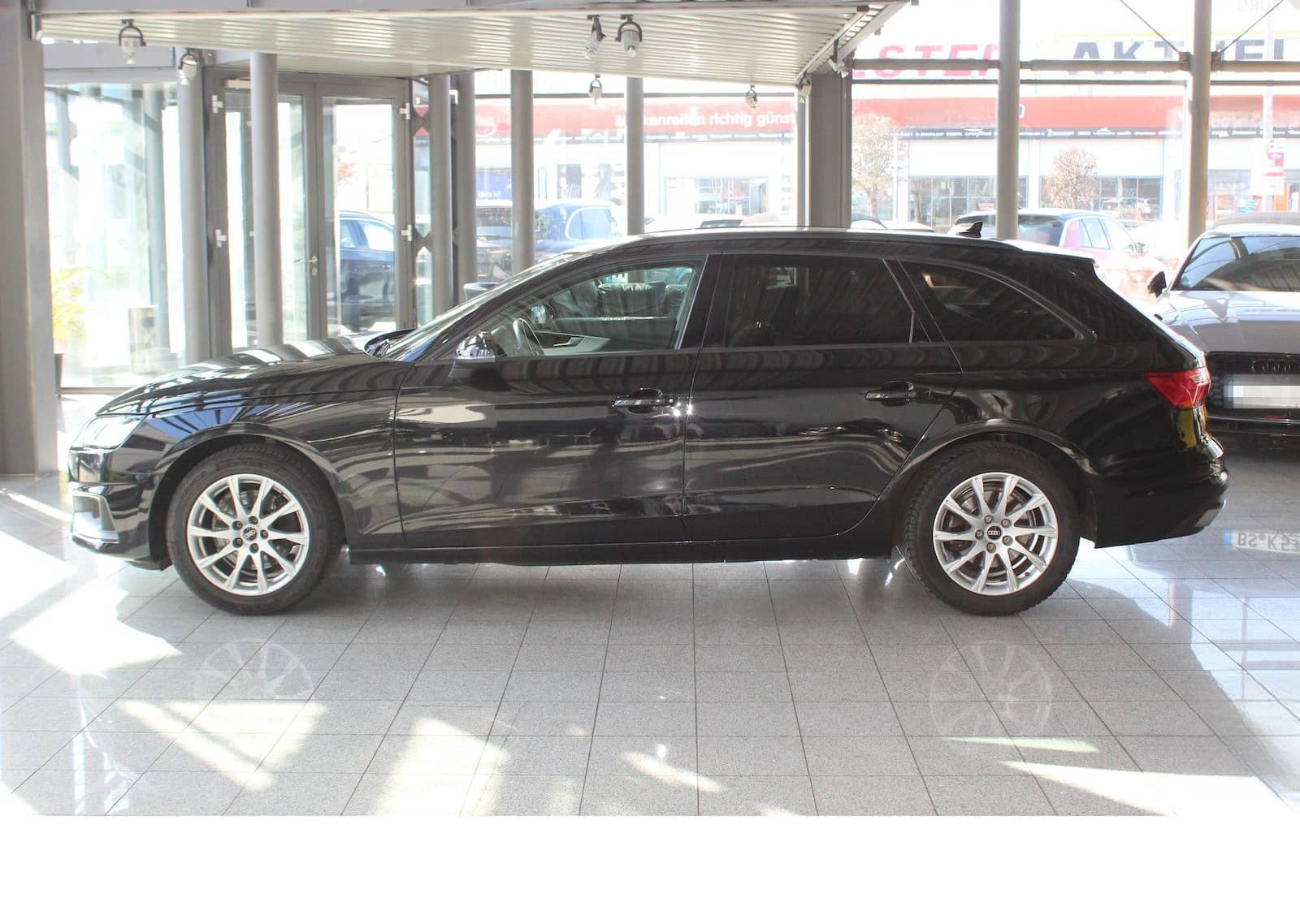 Audi A4 Avant 35 TFSI S-Tron NAVI*KEY*SHZ*LED*APS*LED foto 4