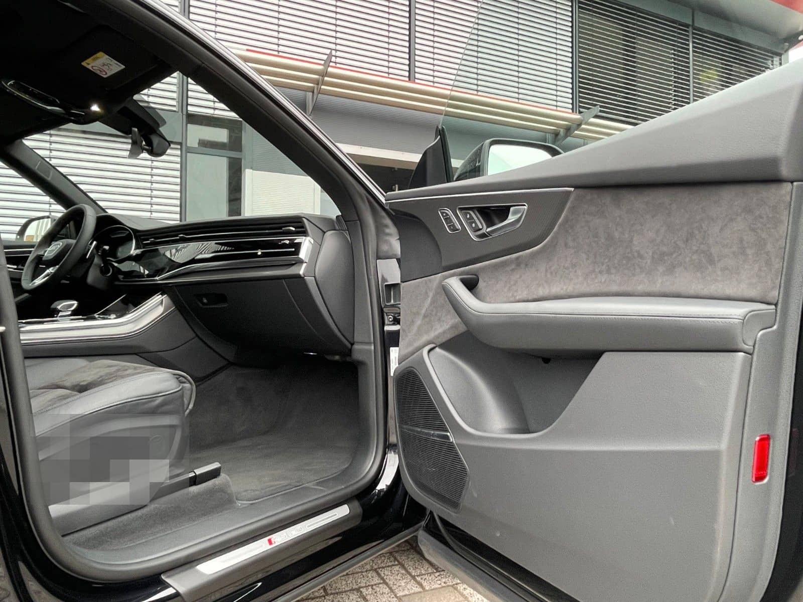 Audi RS Q8 4.0 TFSI qu. BLACK MATRIX DYNAMIK HUD PANO foto 19