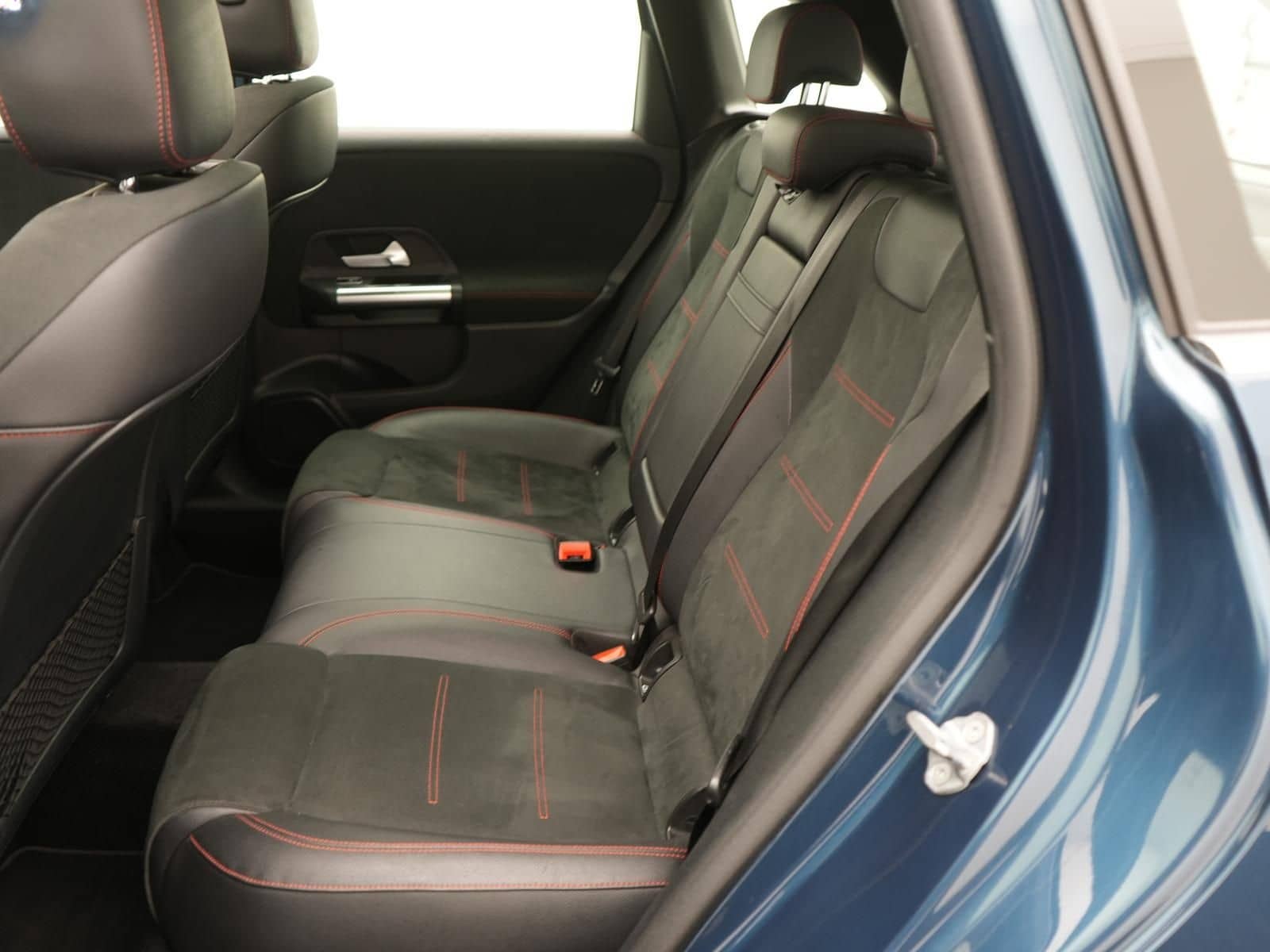 Mercedes-Benz B 200 AMG-Line,LED,PANO,AHK,APP,KAM,SHZ,NAV,TEMP foto 7