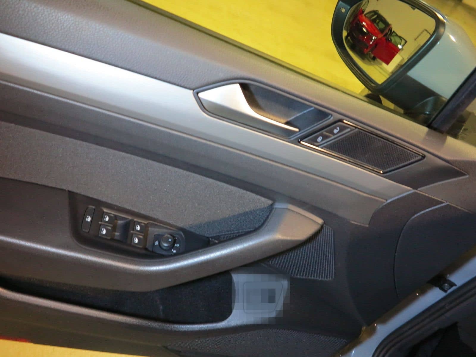 Volkswagen Passat Variant 2.0 TDI SCR DSG7 Navi DAB ACC foto 23