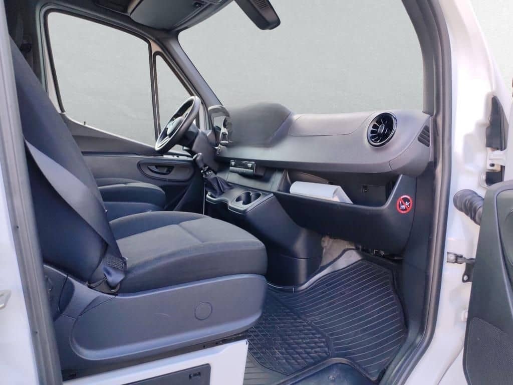Mercedes-Benz Sprinter 211 CDI Kasten Klima+MBUX+Kamera foto 8