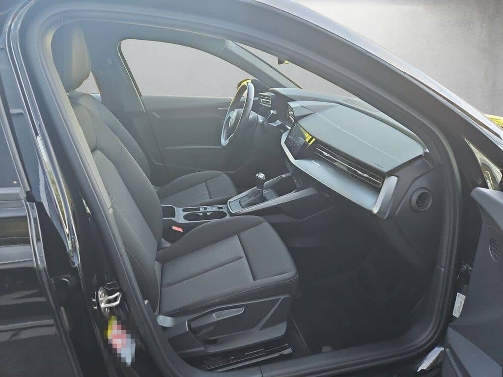 Audi A3 Sportback 30 TFSI *Navi* foto 13