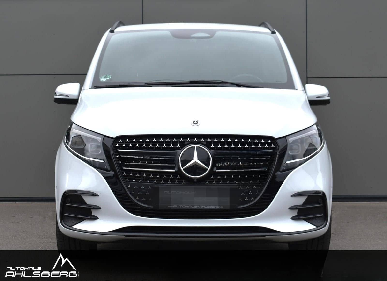 Mercedes-Benz V 300 d 4M EXCLUSIVE AMG DIST/360°/PANO/STAND/AI foto 2