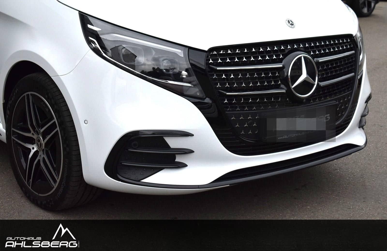 Mercedes-Benz V 300 d 4M EXCLUSIVE AMG DIST/360°/PANO/STAND/AI foto 4
