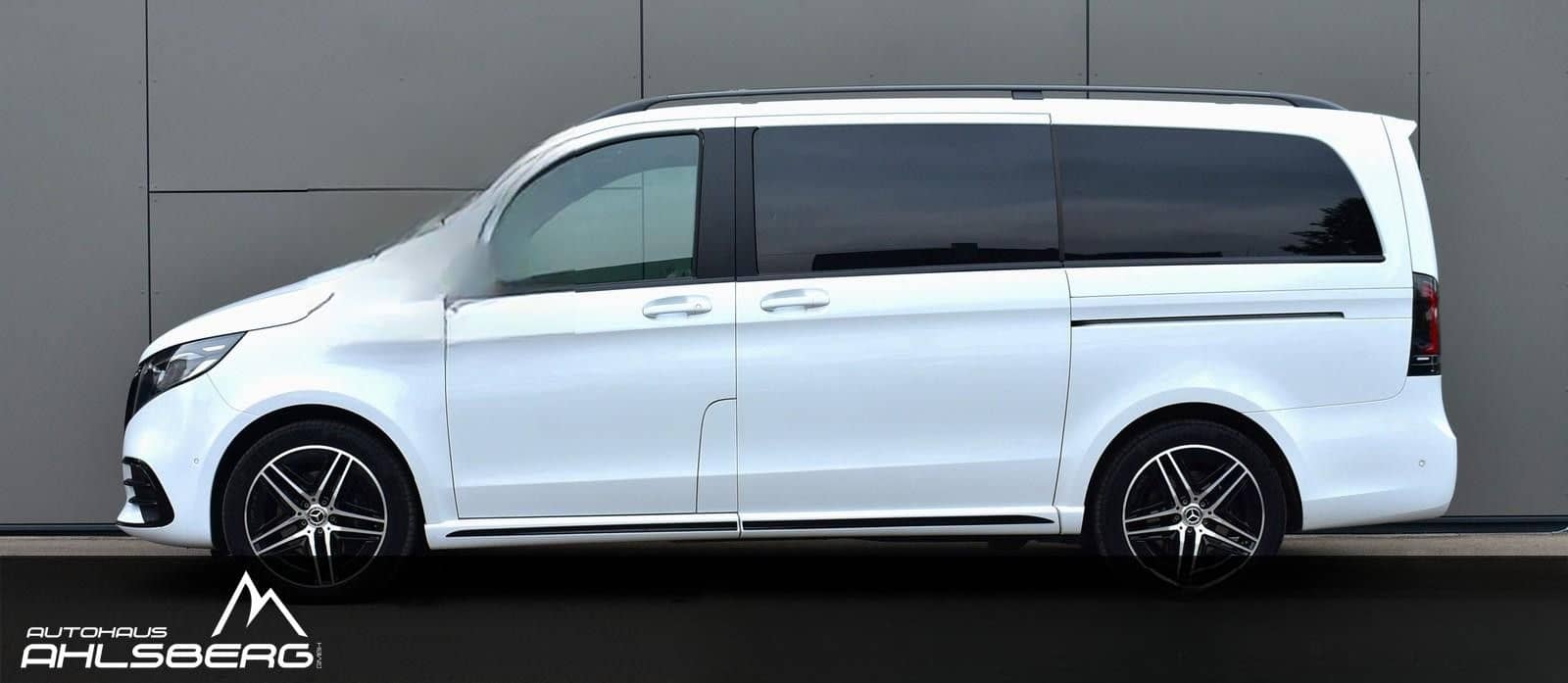 Mercedes-Benz V 300 d 4M EXCLUSIVE AMG DIST/360°/PANO/STAND/AI foto 9