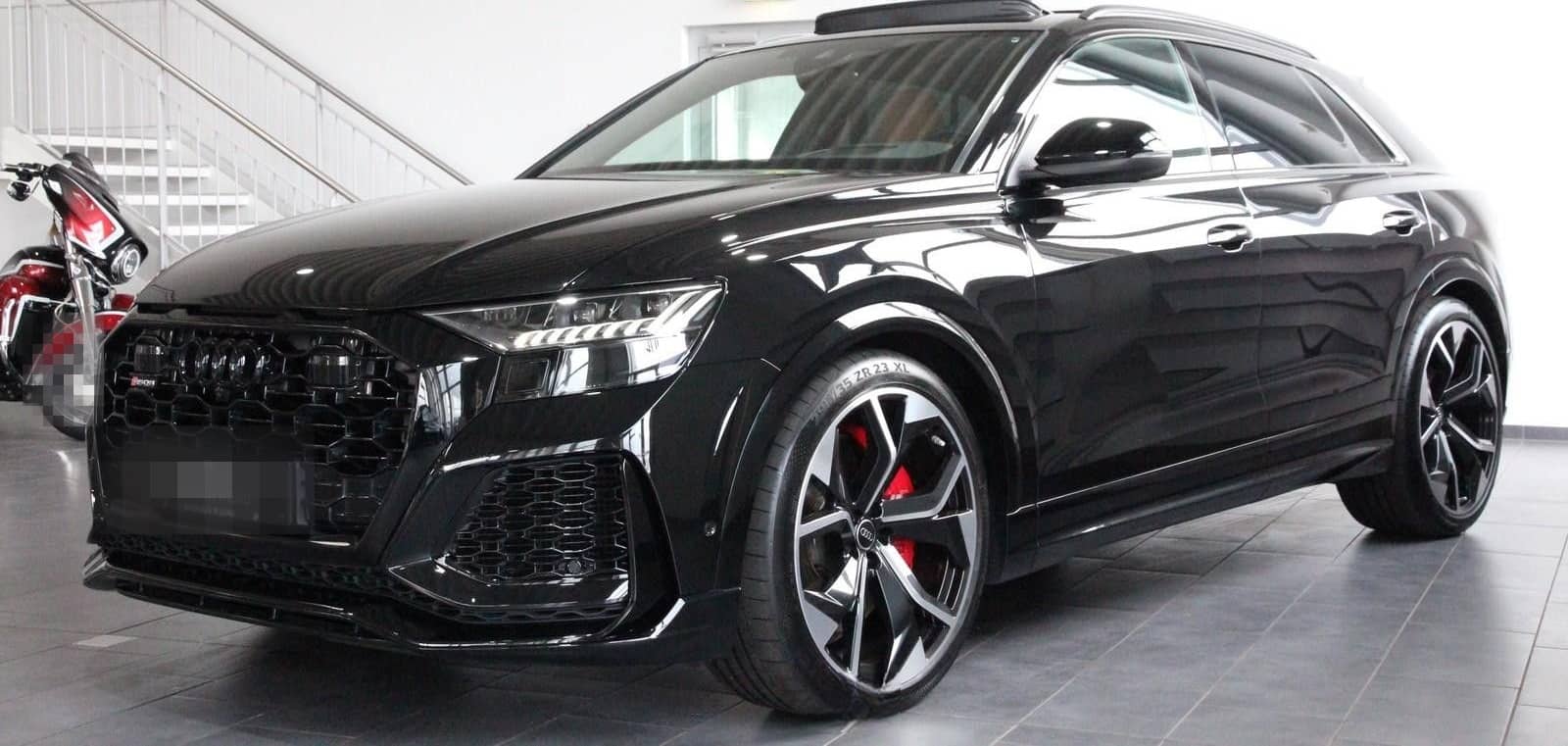 Audi RS Q8 4.0 TFSI quattro *PANO*HEAD-UP*B&O* foto 2