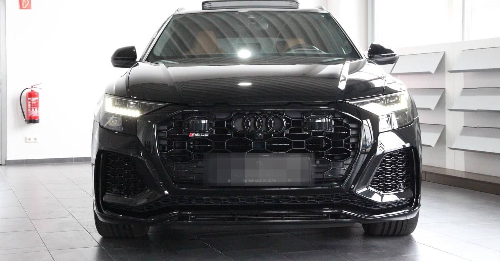 Audi RS Q8 4.0 TFSI quattro *PANO*HEAD-UP*B&O* foto 3