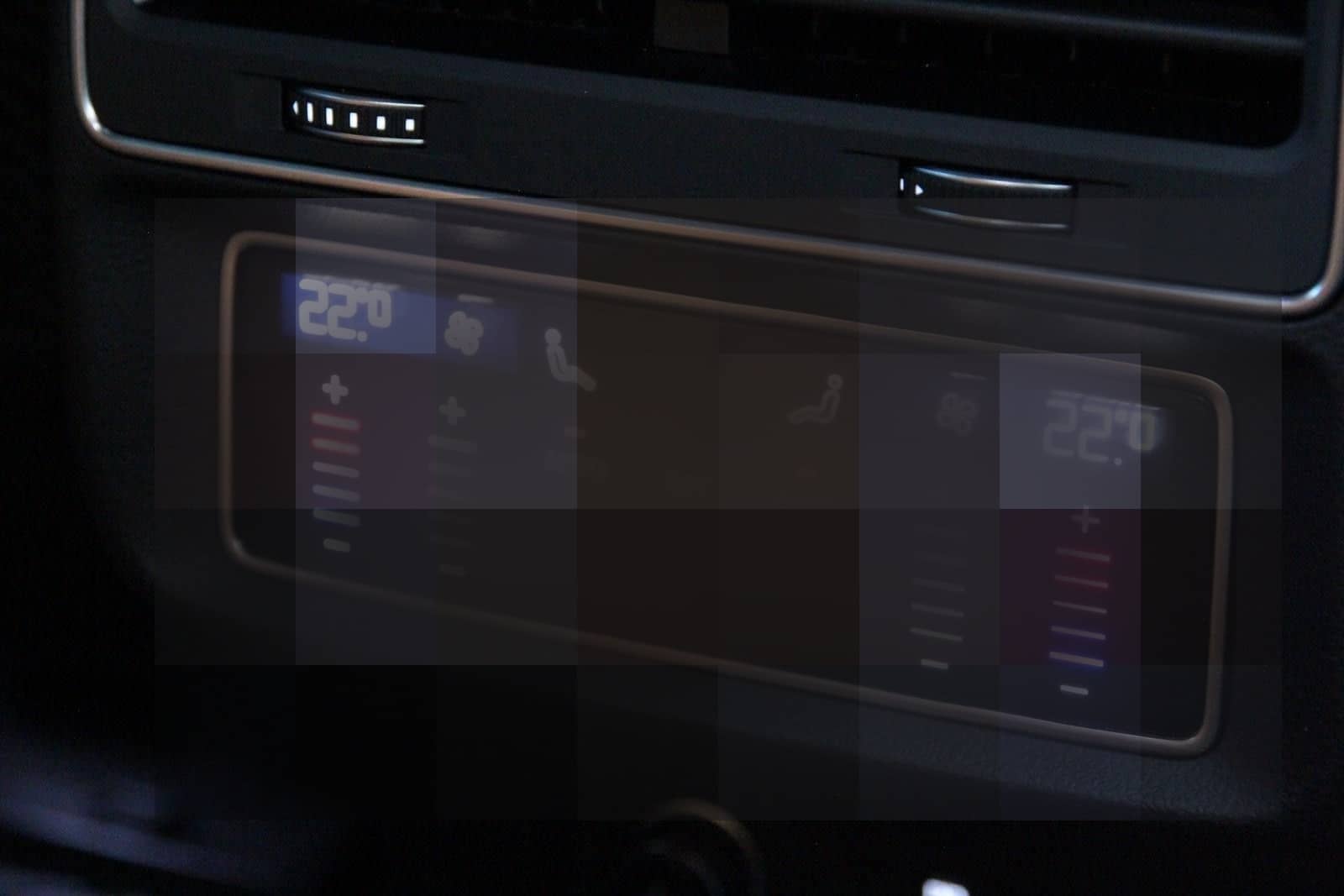 Audi RS Q8 4.0 TFSI quattro *PANO*HEAD-UP*B&O* foto 22