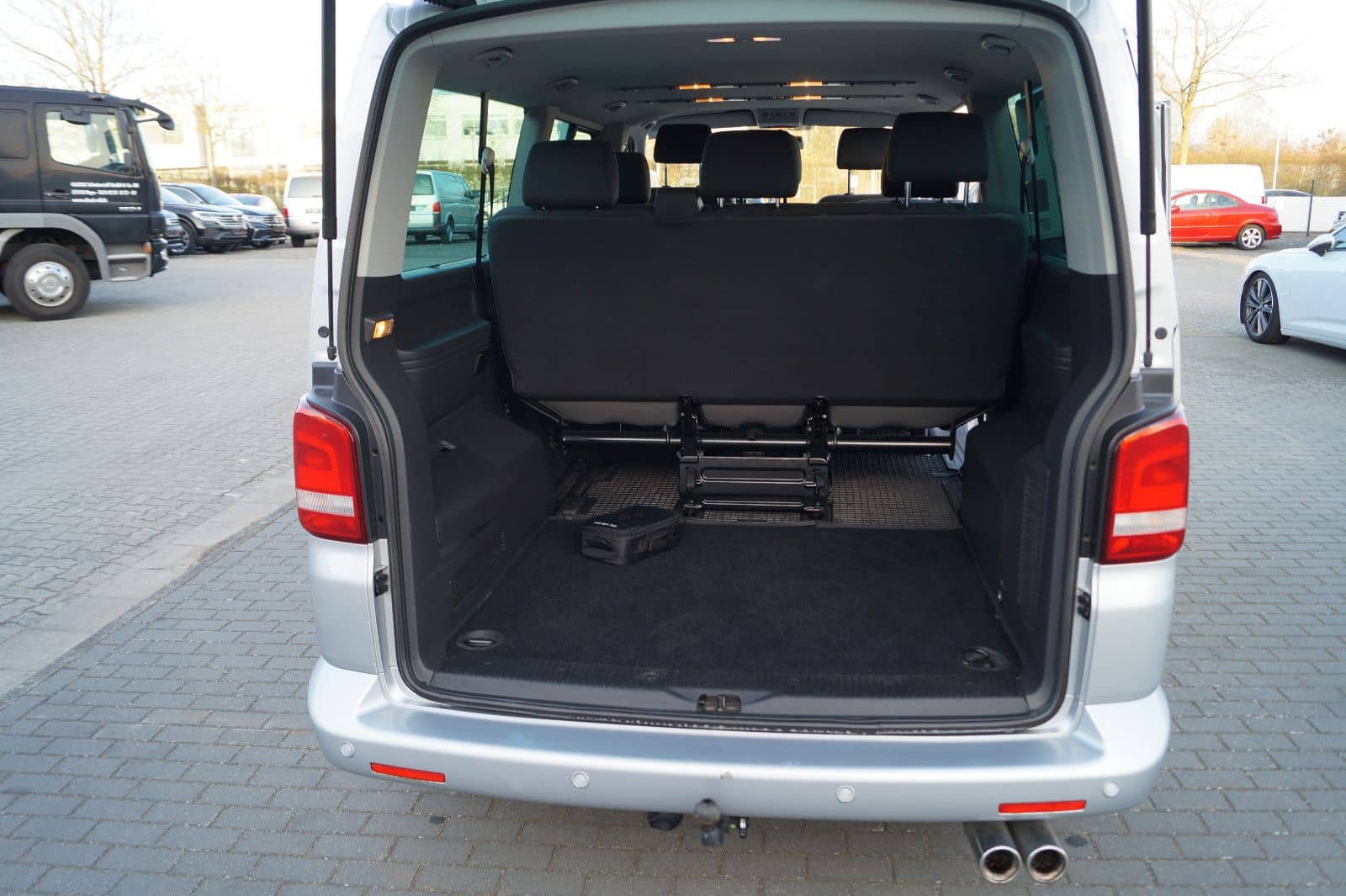 Volkswagen T5 Caravelle Comfortlin Lang DSG Aut Webasto AHK foto 5