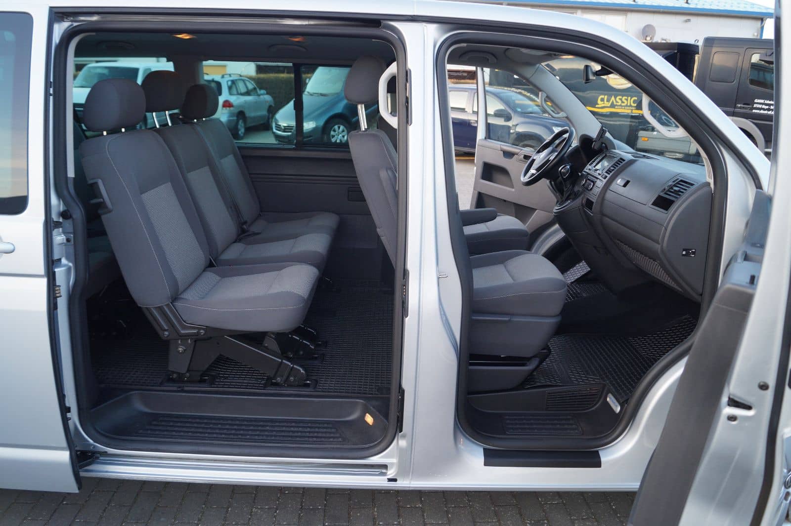 Volkswagen T5 Caravelle Comfortlin Lang DSG Aut Webasto AHK foto 7