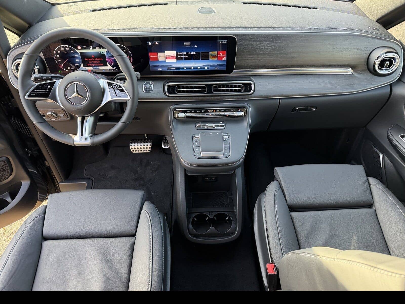 Mercedes-Benz V 300 d AVANTGARDE Lang AHK Standhzg. LED Kamera foto 15