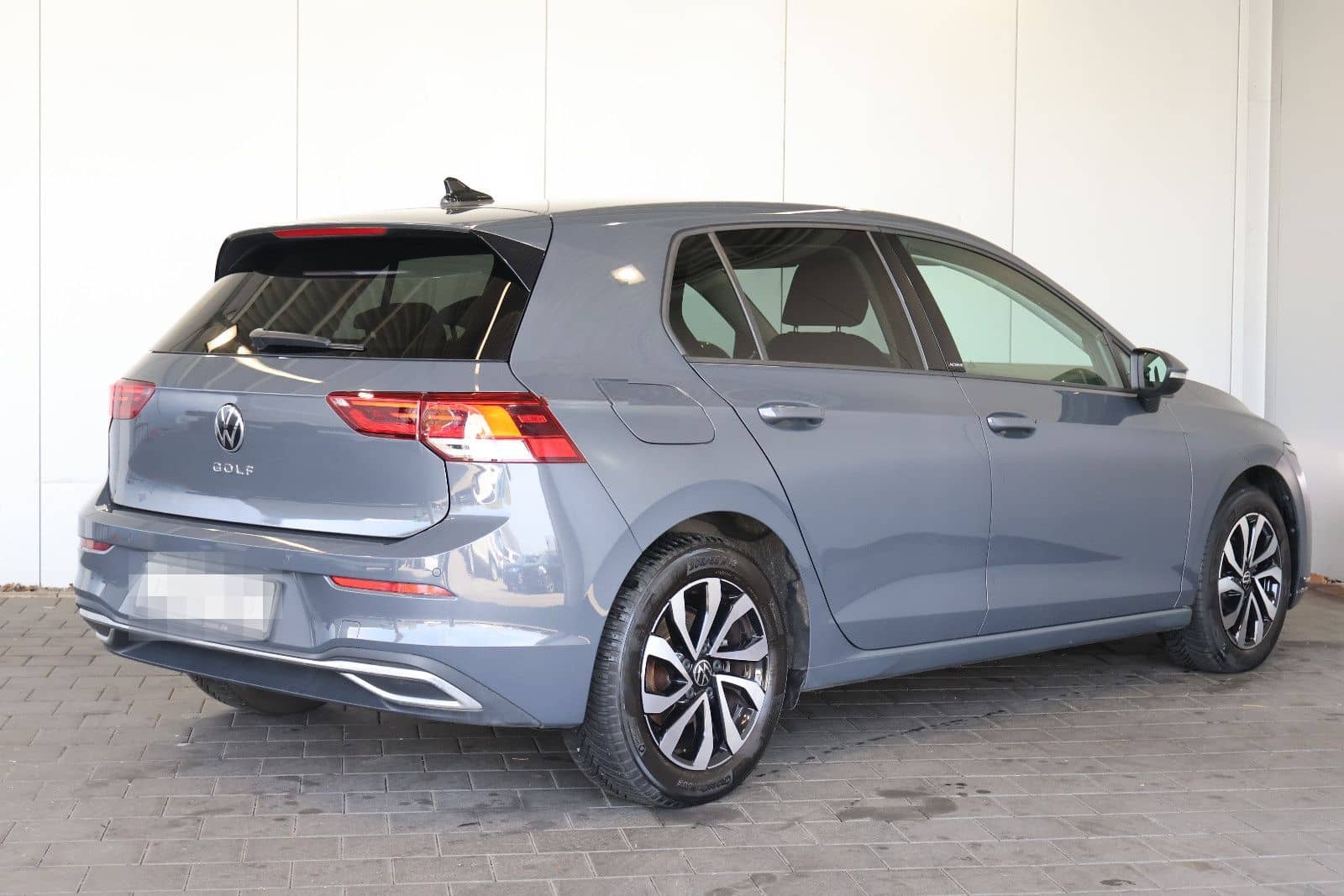 Volkswagen Golf VIII 2.0 TDI Active AID+ACC+KAM+LED+AHK foto 4