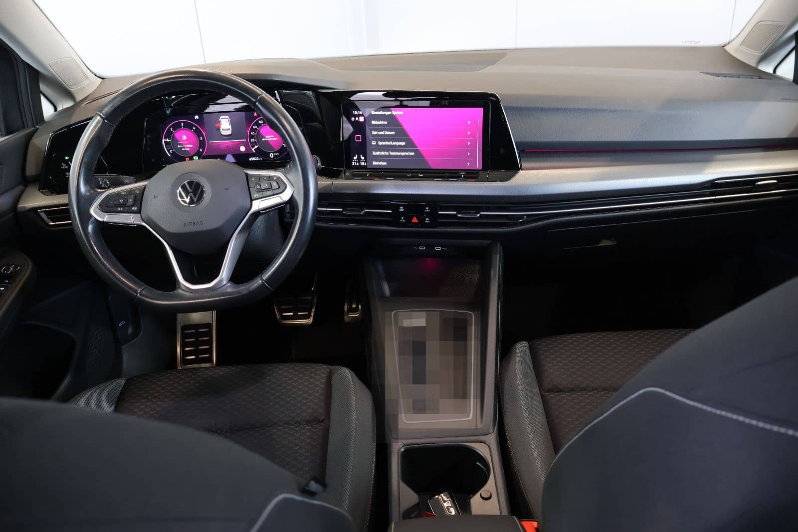 Volkswagen Golf VIII 2.0 TDI Active AID+ACC+KAM+LED+AHK foto 7