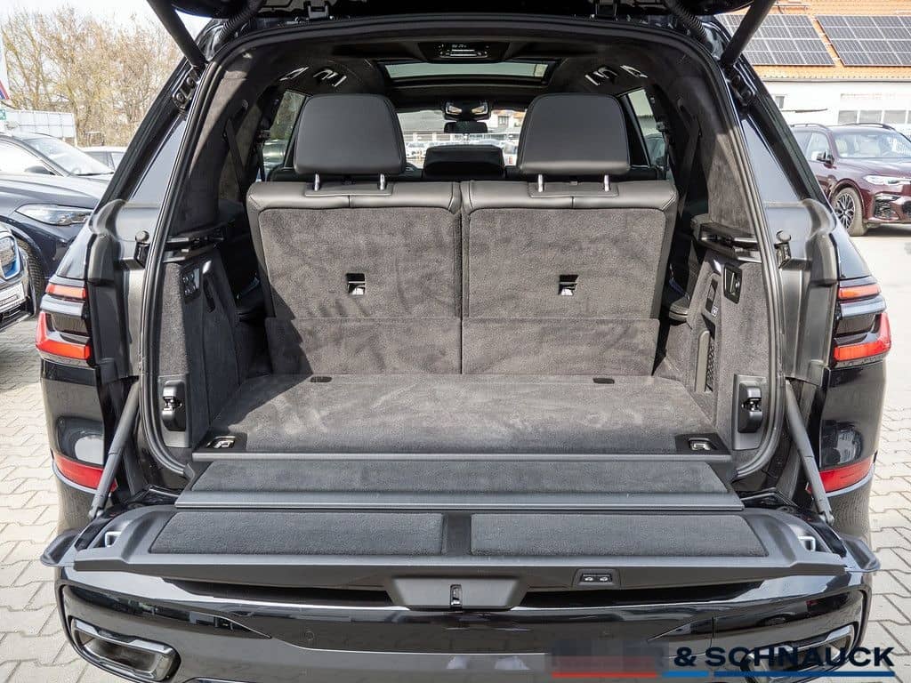 BMW X7 xDrive 40d M-Sport 360° PANO SITZBELÜFTUNG foto 24