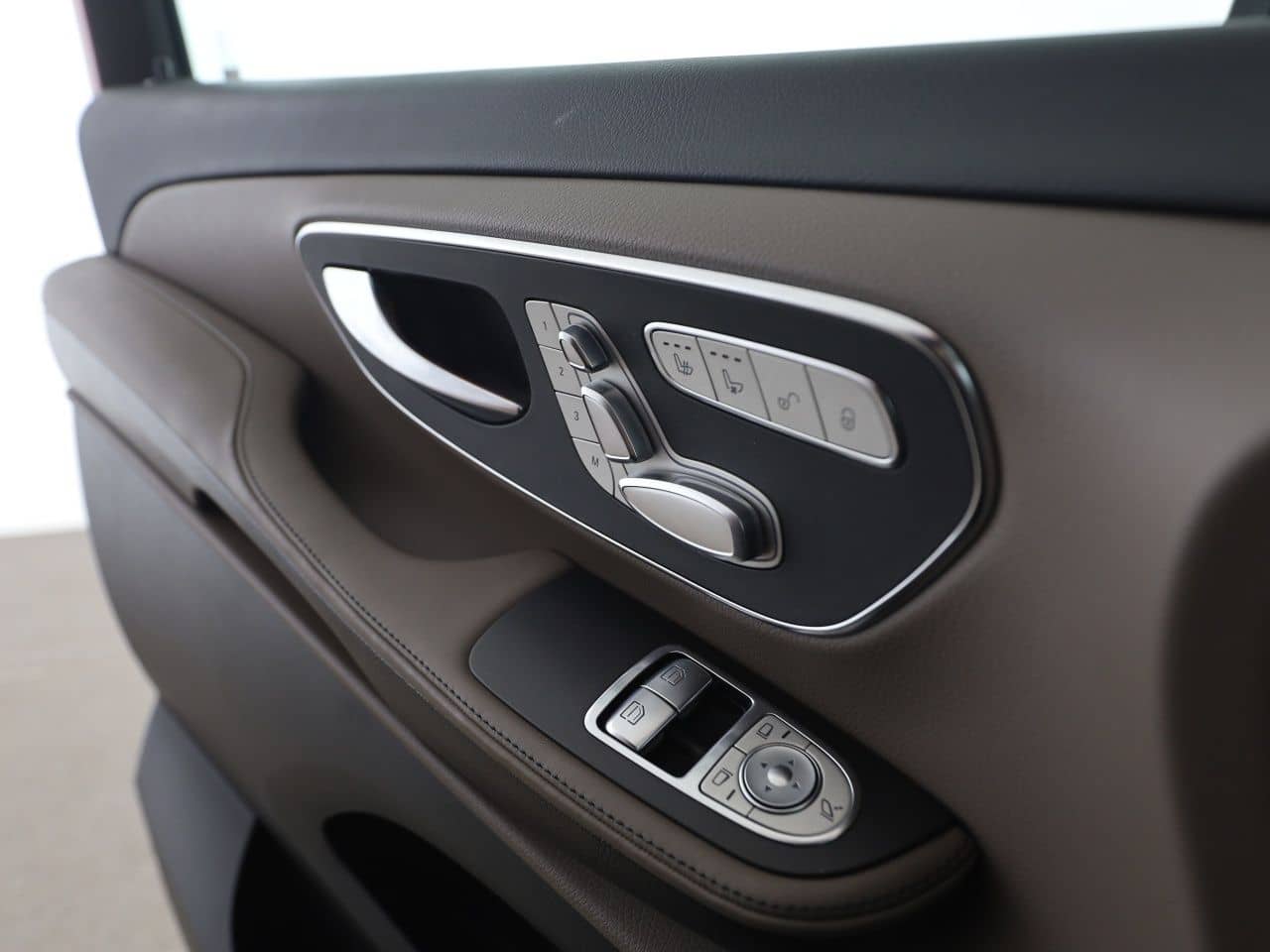 Mercedes-Benz V 300 d 4M Lang Exclusive Airmatic Nappa AHK 360 foto 14